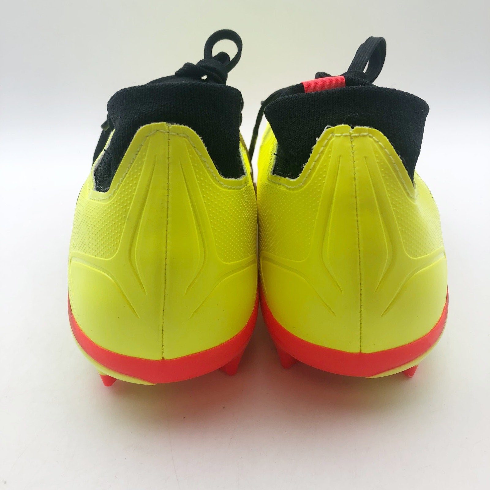 Adidas Men's Predator League Mid Soccer Cleats Size 8 Yellow Black NWOB