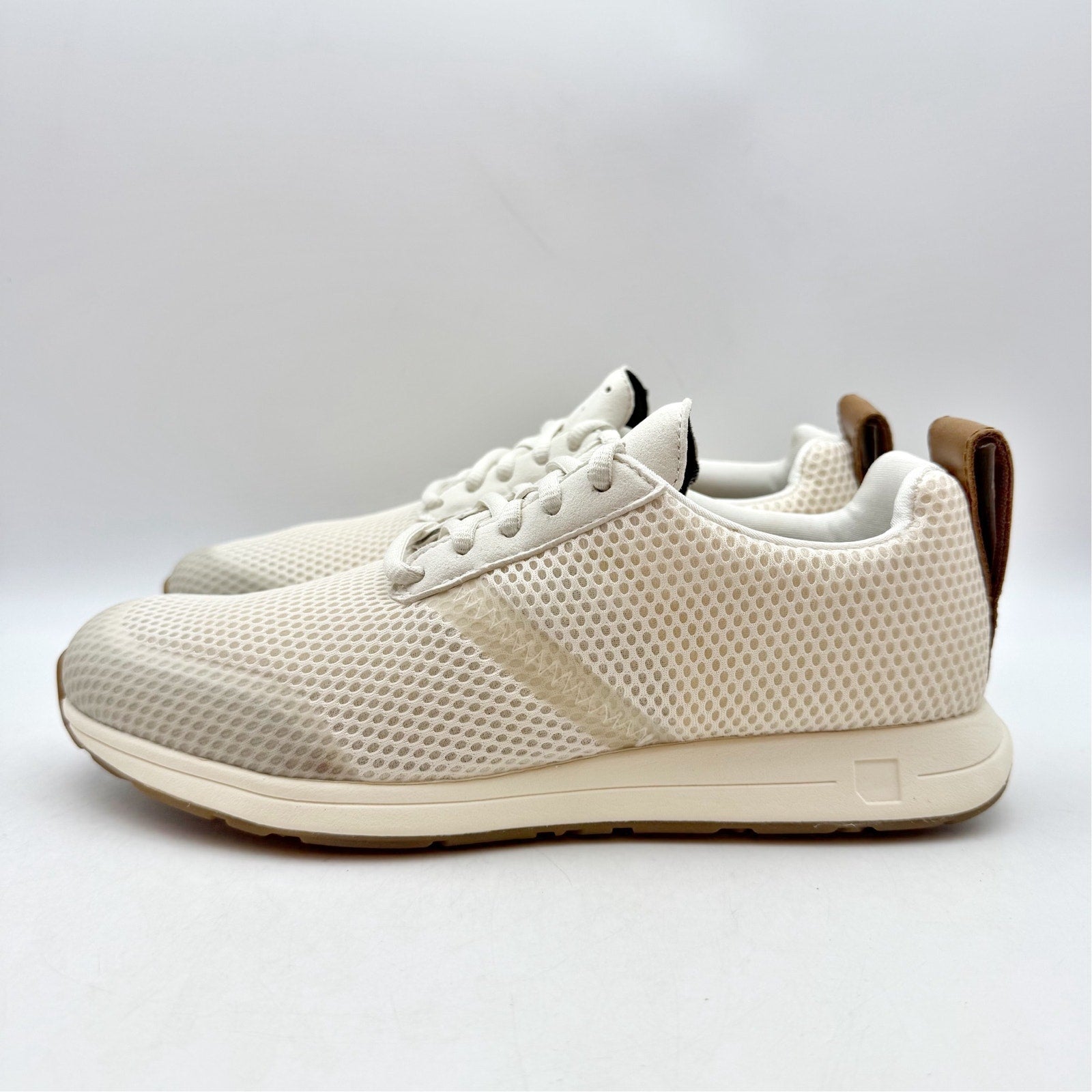 YORK Athletics Womens The Henry Runner Athletic Shoes US 7.5 Bone White NIB