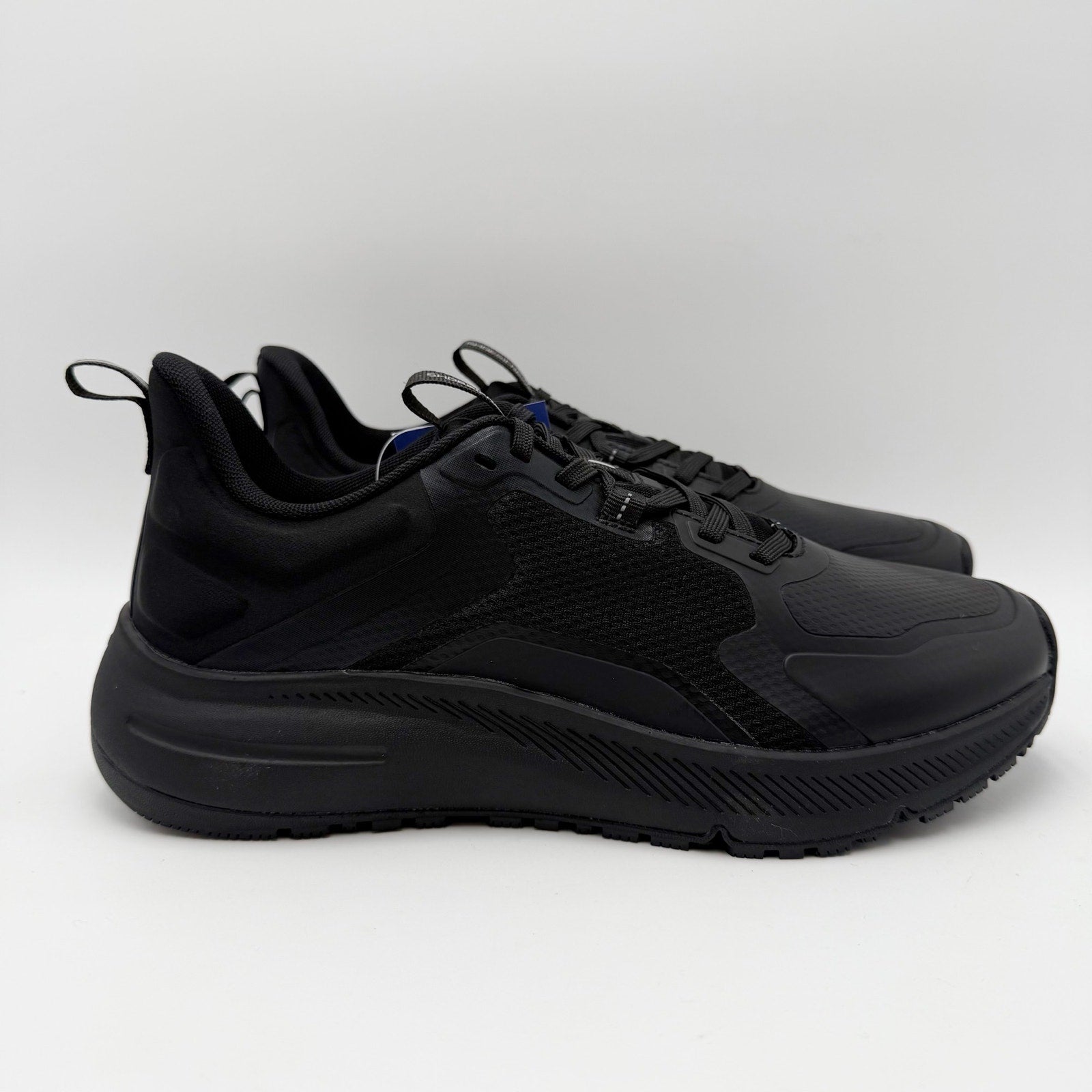 Shoes for Crews Mens Crossing Work Shoe US 7.5 Wide Black SR Water Resistant NIB