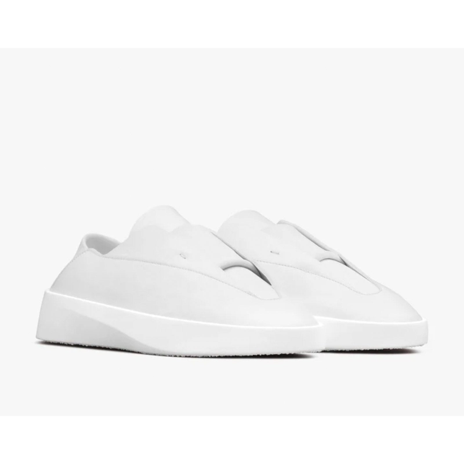 Wolf & Shepherd Cruise Ace Slip On Casual Sneakers Womens 8 White Leather NIB