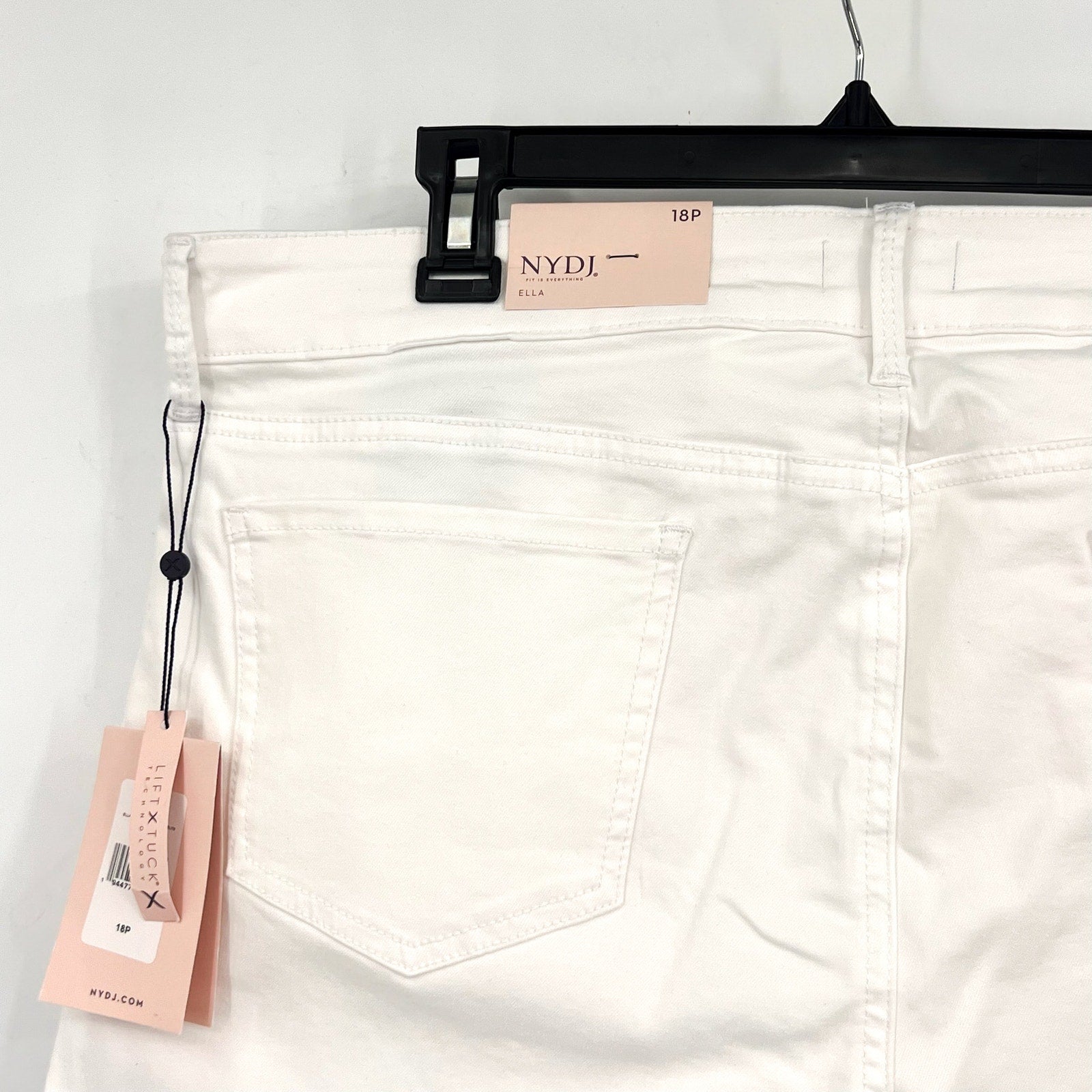 NYDJ Womens Ella Denim Shorts Size 18 PETITE Optic White 8" Inseam NWT
