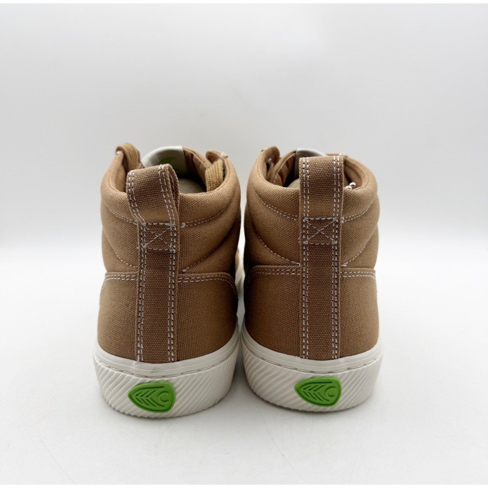 Cariuma OCA High Top Sneaker Mens 10 Womens 11.5 Tan Brown Canvas Contrast NIB