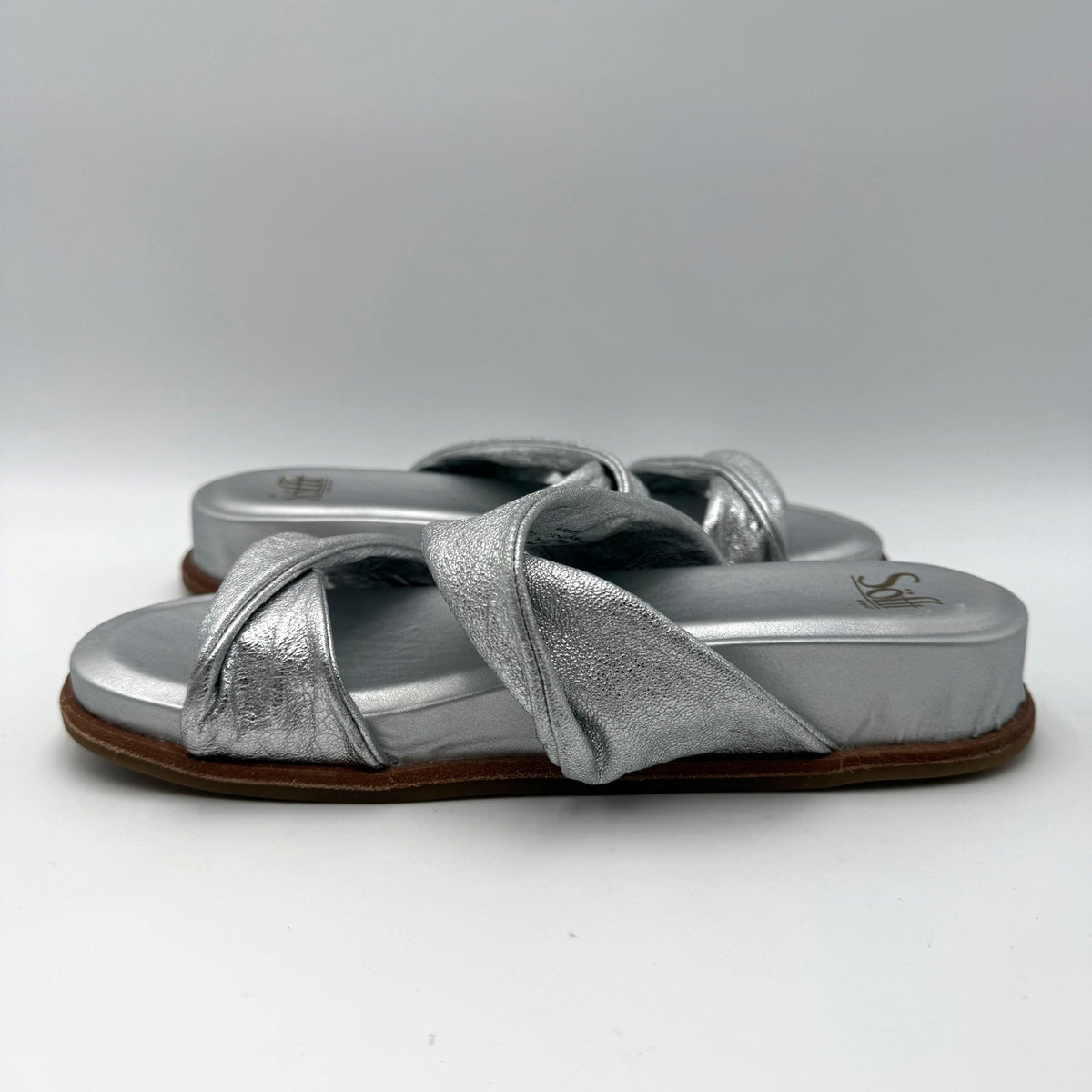 Sofft Womens Ainsworth Slide Sandals Size 7 Silver Metallic Leather NWOB