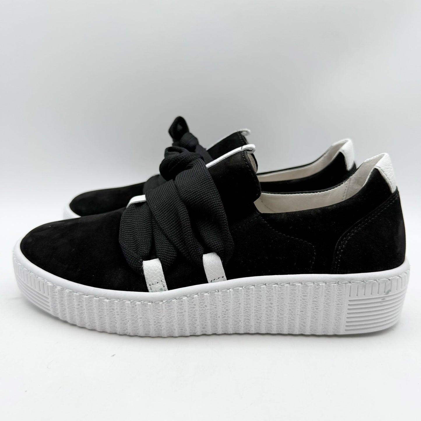 Gabor Womens 43.333 Platform Sneaker US 5.5 M EU 35.5 Black Leather NWOB