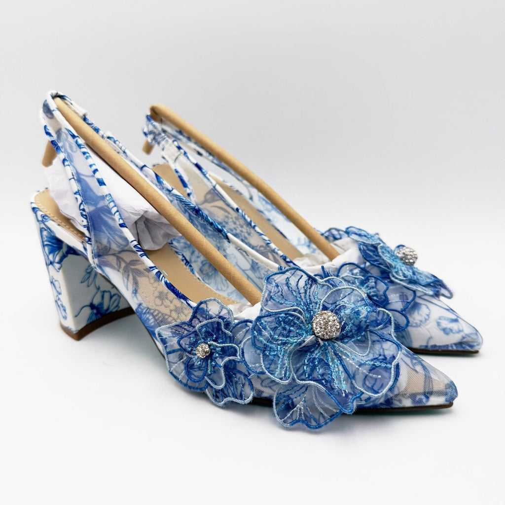 Betsey Johnson Womens Petra Slingback Heels Size 5 White Blue Floral Chiffon NIB