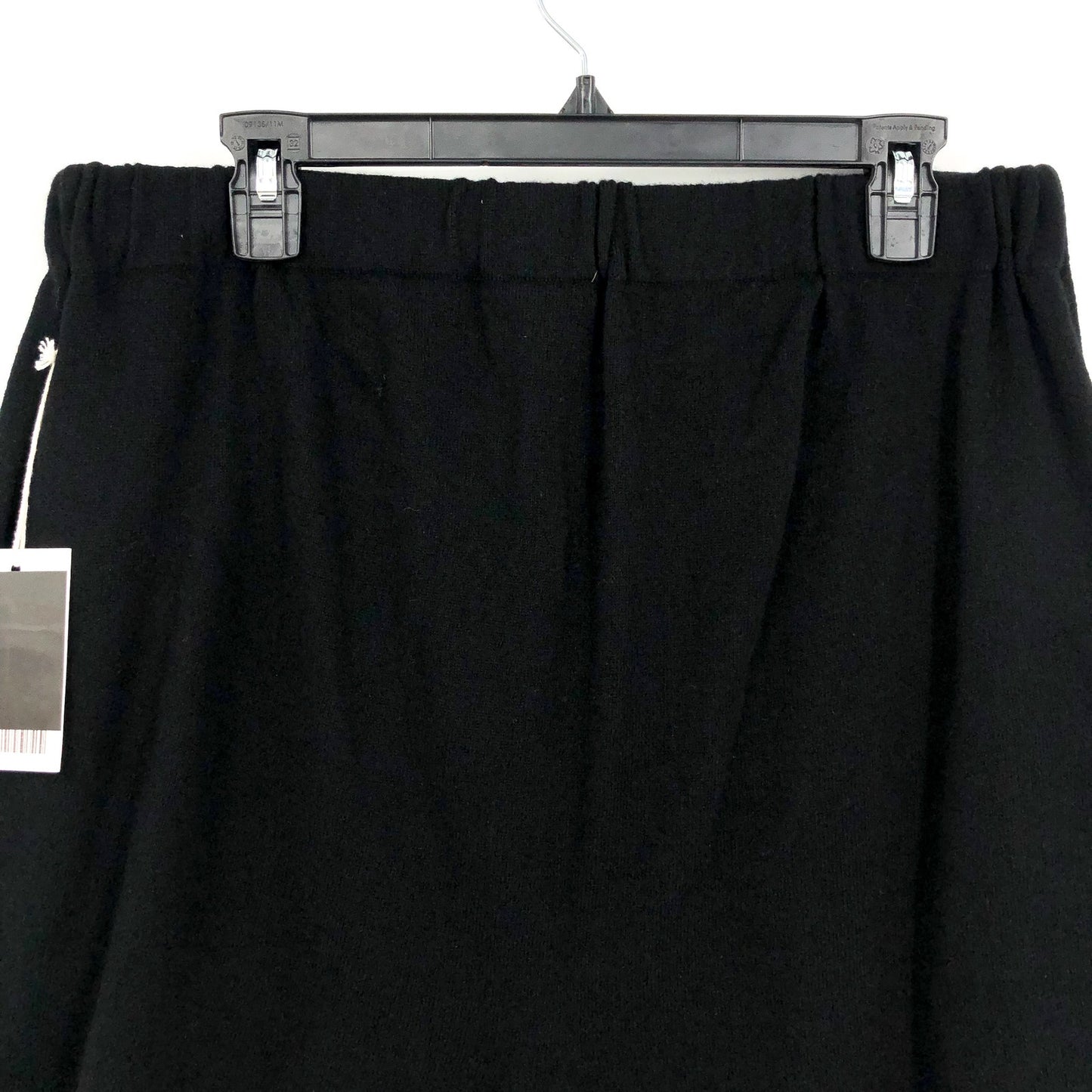 ACTIVE CASHMERE Men's Seamless Weight Fitted Cashmere Short XL Black NWT