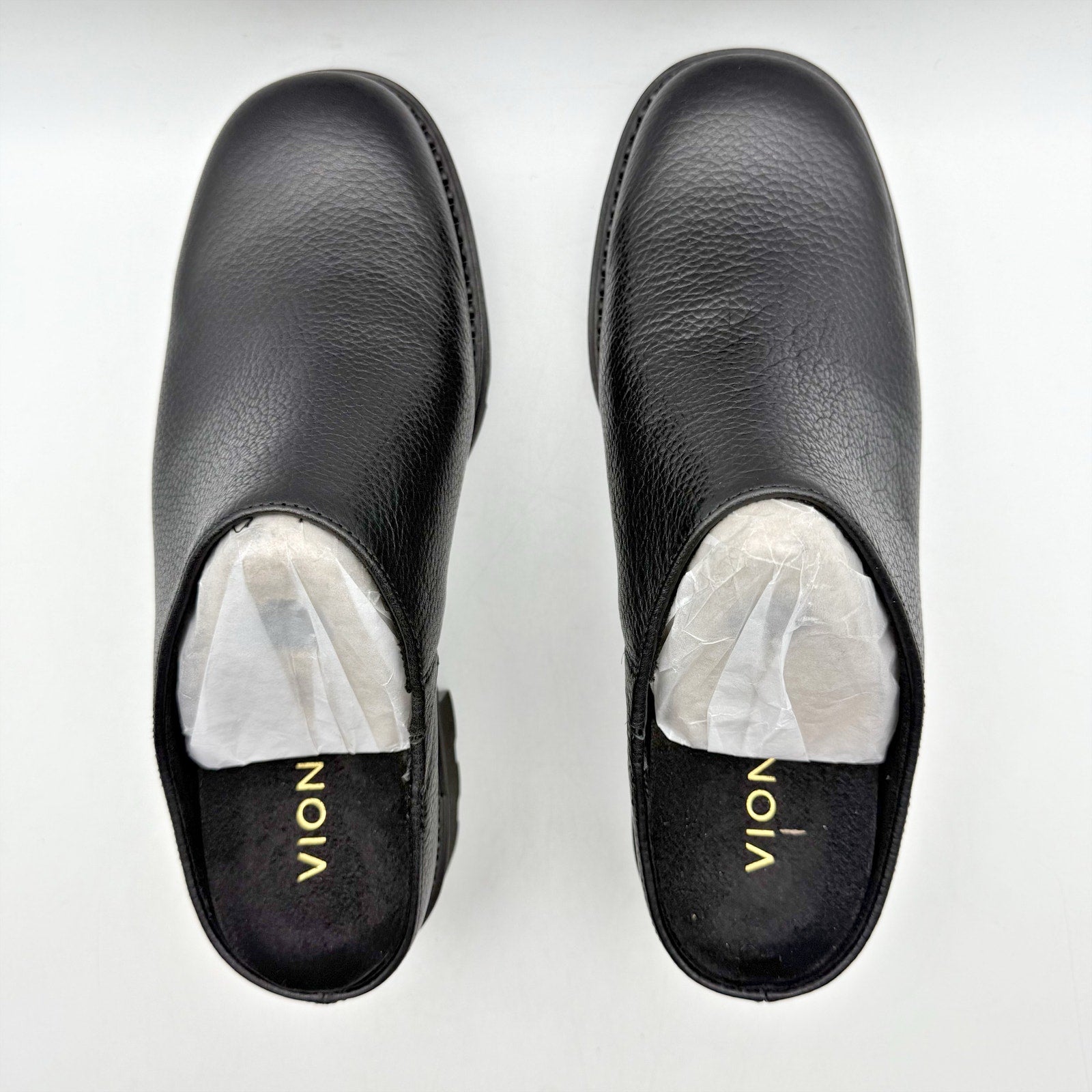 Vionic Womens Fairfax Clogs US 11M EU 42 Black Leather Slip On NIB