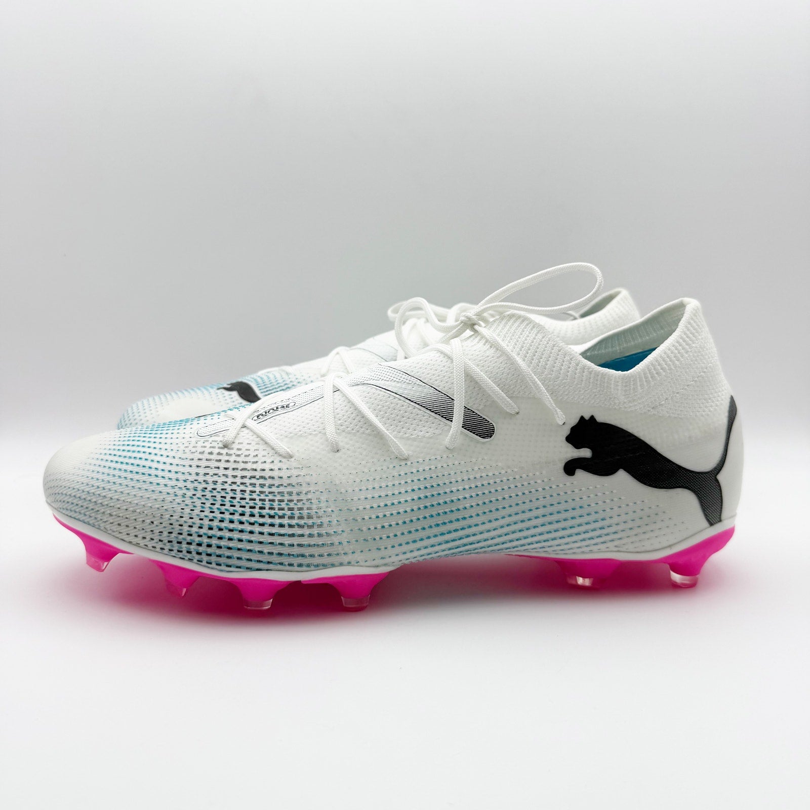 PUMA Mens Future7 Match FG/AG Soccer Cleats Size 12 White Pink NWOB