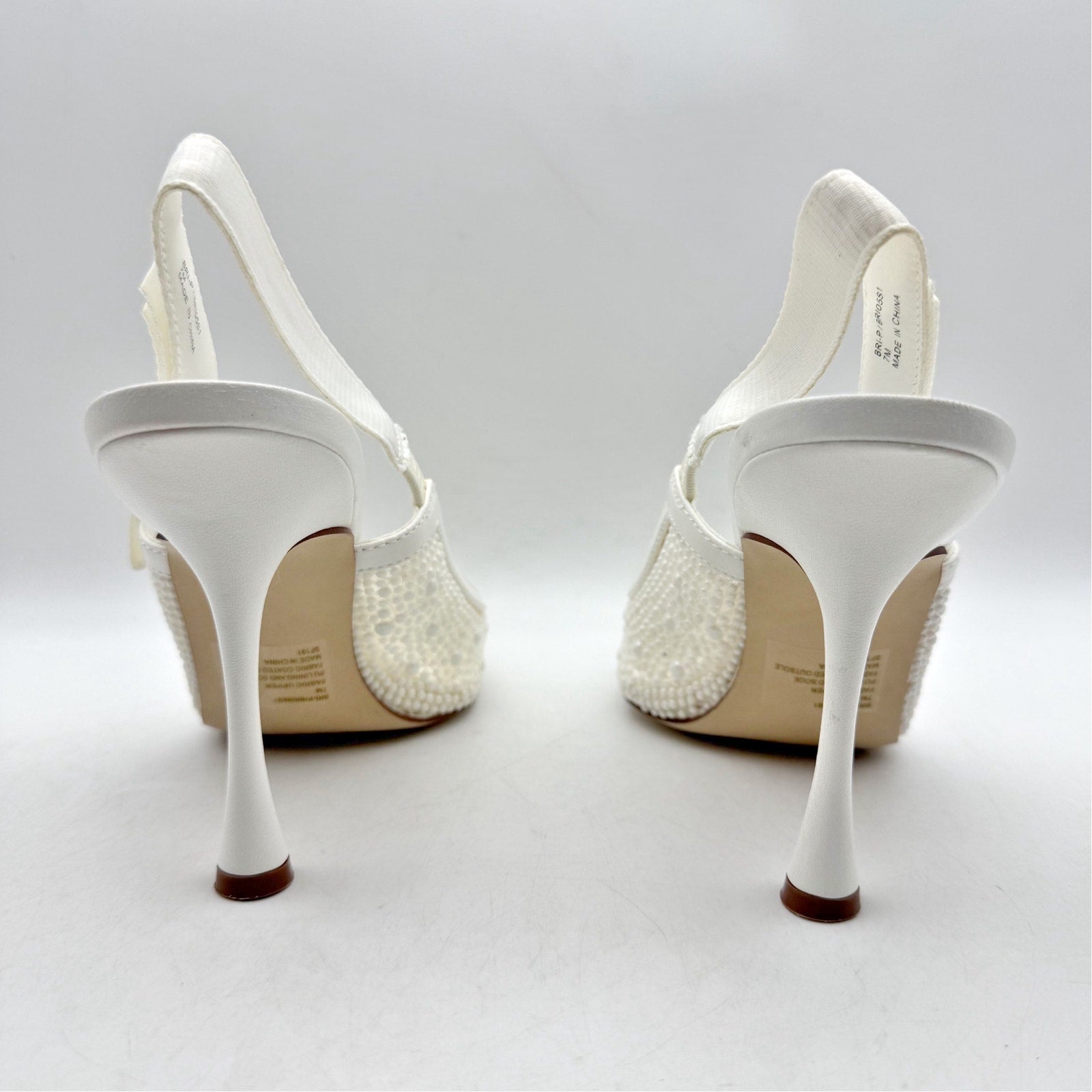 Steve Madden Womens Bri Lace Heels US 7 M EU 37.5 White Bow NWOB