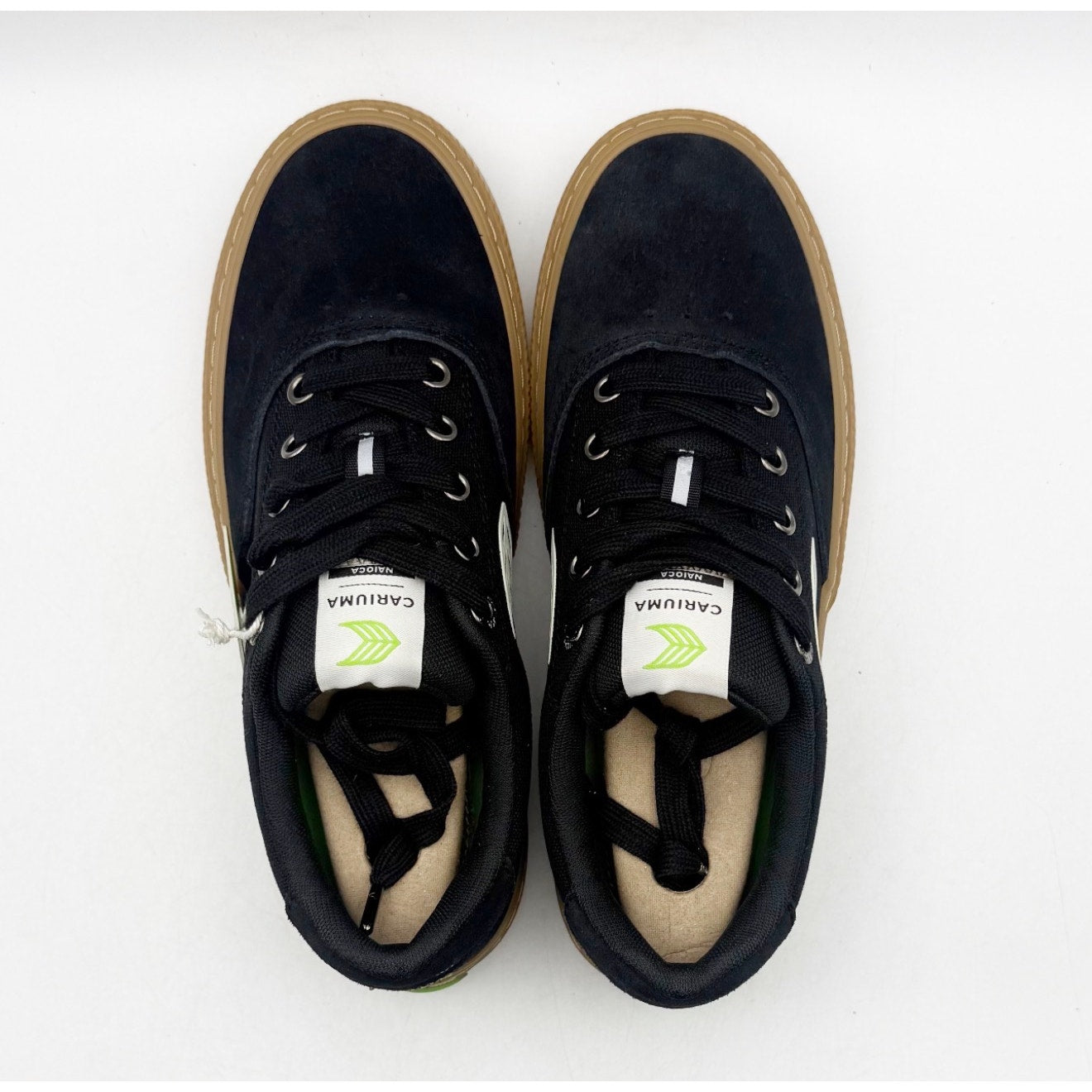 Cariuma Womens Naioca Pro Skate Low Sneakers US 7 Black Gum Canvas Suede NIB