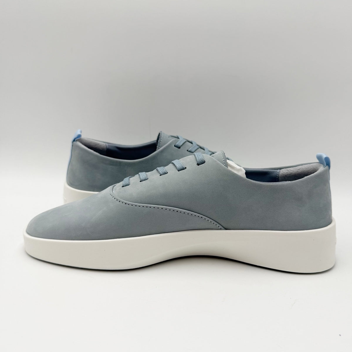 Wolf & Shepherd Cruise Lace Up Sneakers Mens 7.5 Womens 9 Blue Leather NIB
