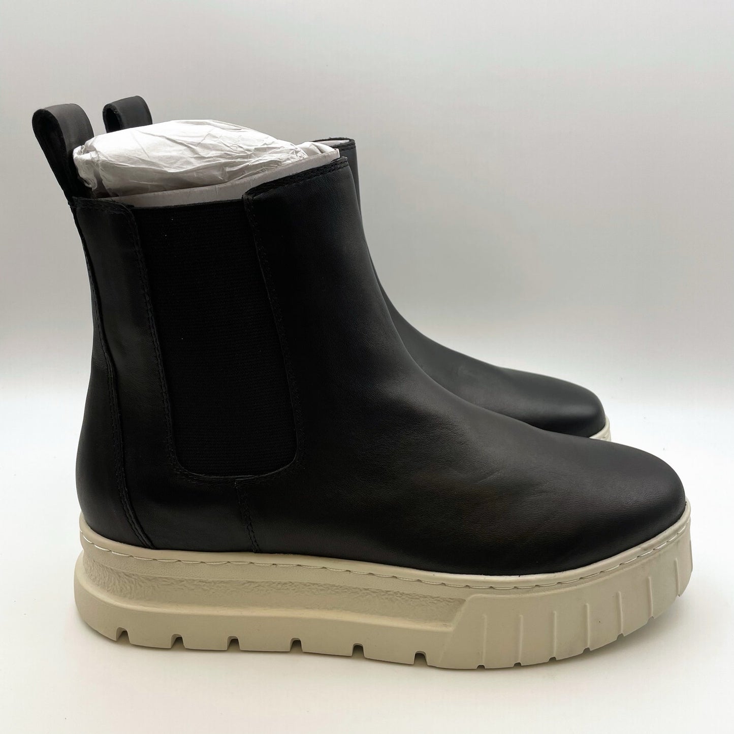 J/Slides Women's Riley Chelsea Boot Size 10 Black Leather Platform NIB