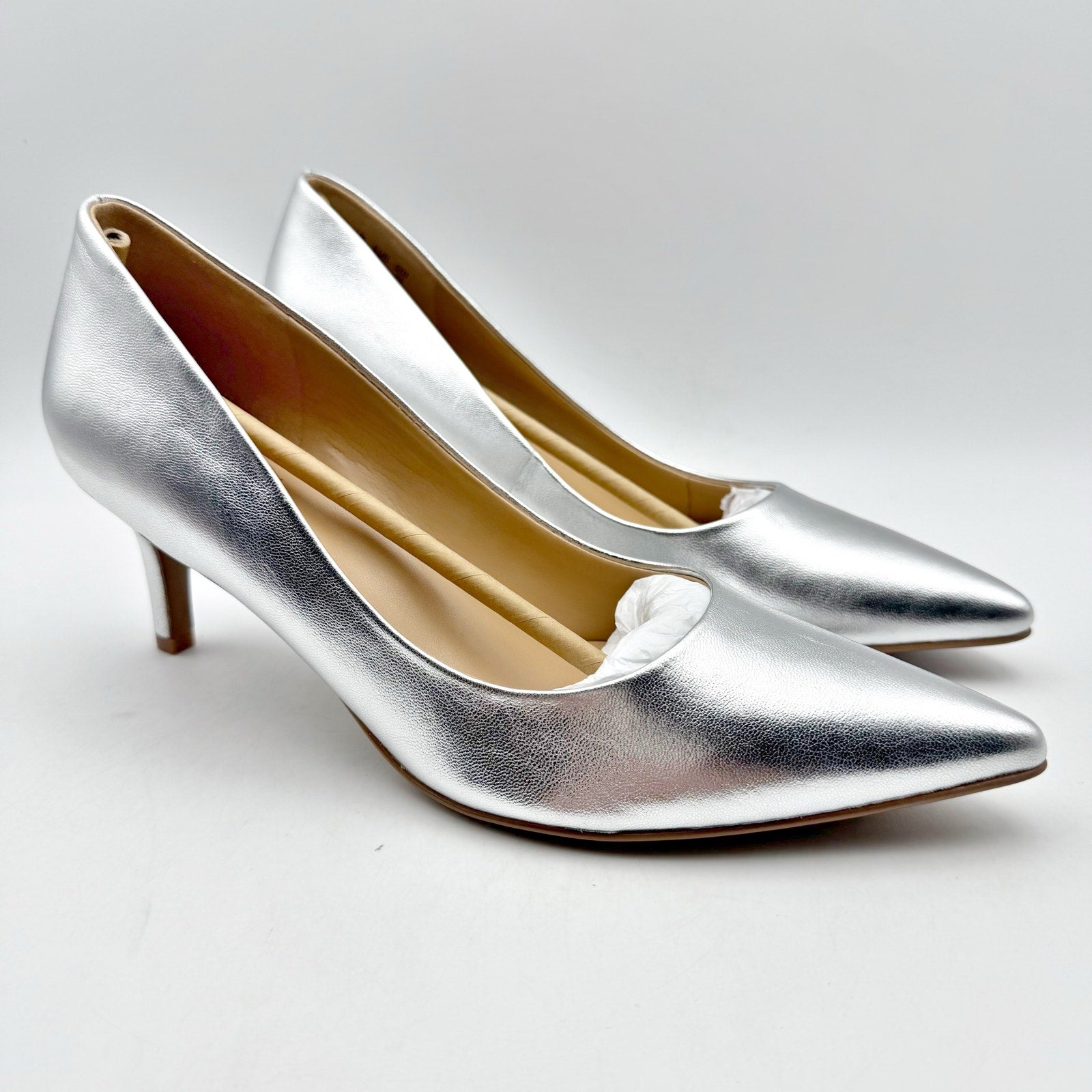 Naturalizer Womens Everly Pumps US 7.5 M EU 38 Silver Metallic Leather NIB