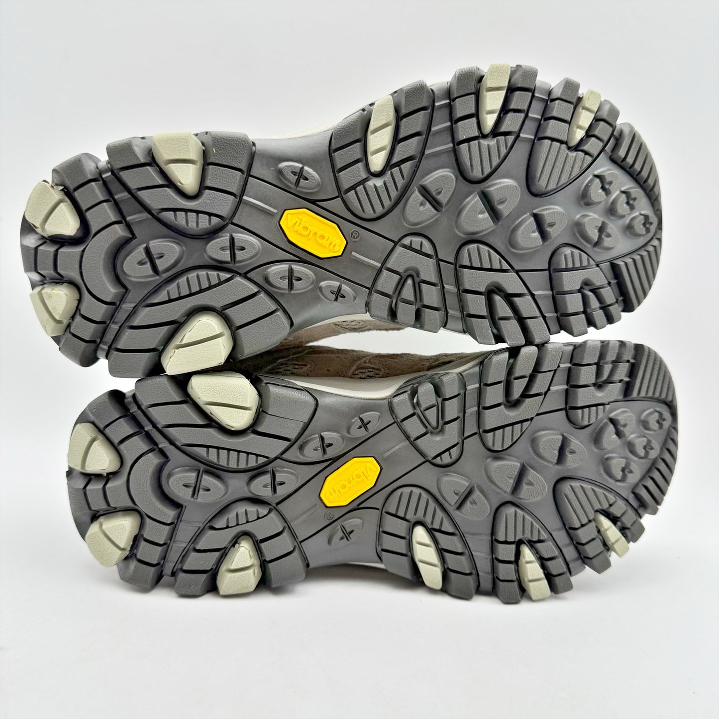 Merrell Womens Moab 3 Hiking Sneakers US 7.5 M EU 38 Tan Leather Athletic NIB