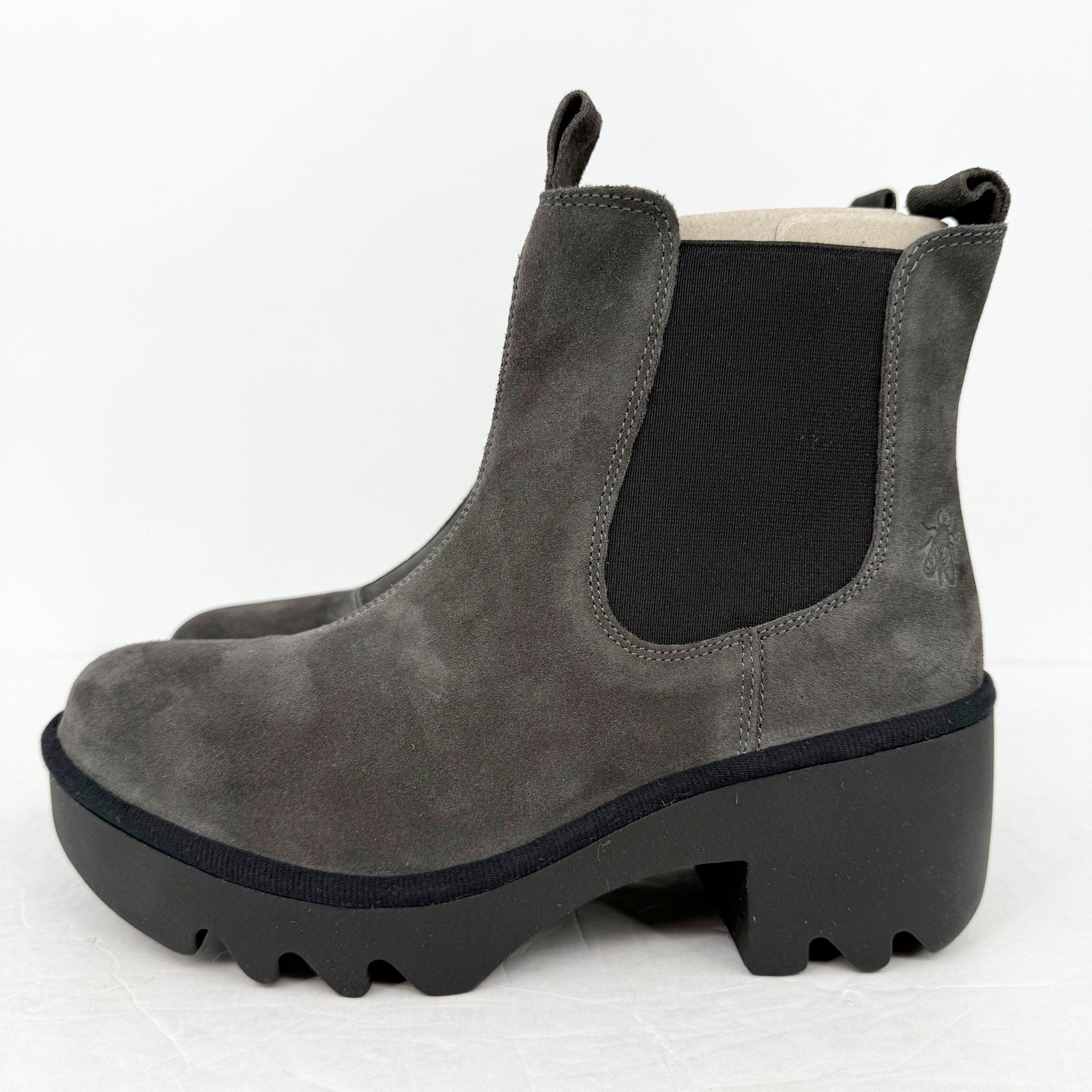 Fly London Womens TRIG514FLY Ankle Chelsea Bootie EU 38 US 8 Grey Suede NIB