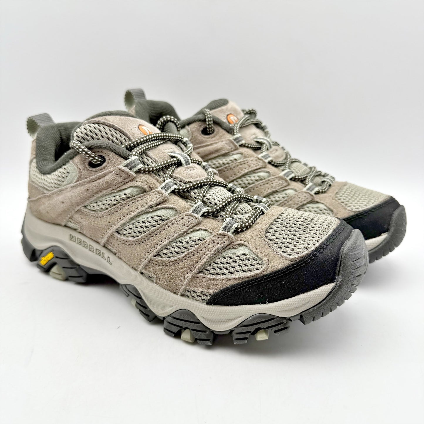 Merrell Womens Moab 3 Hiking Sneakers US 7.5 M EU 38 Tan Leather Athletic NIB