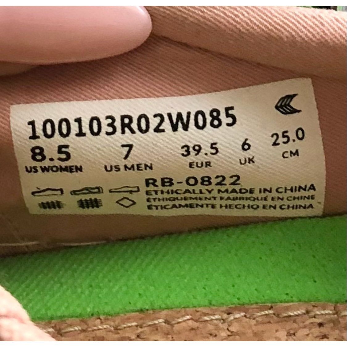 Cariuma Womens OCA Low Casual Sneakers Size 8.5 Rose Pink White Canvas NIB