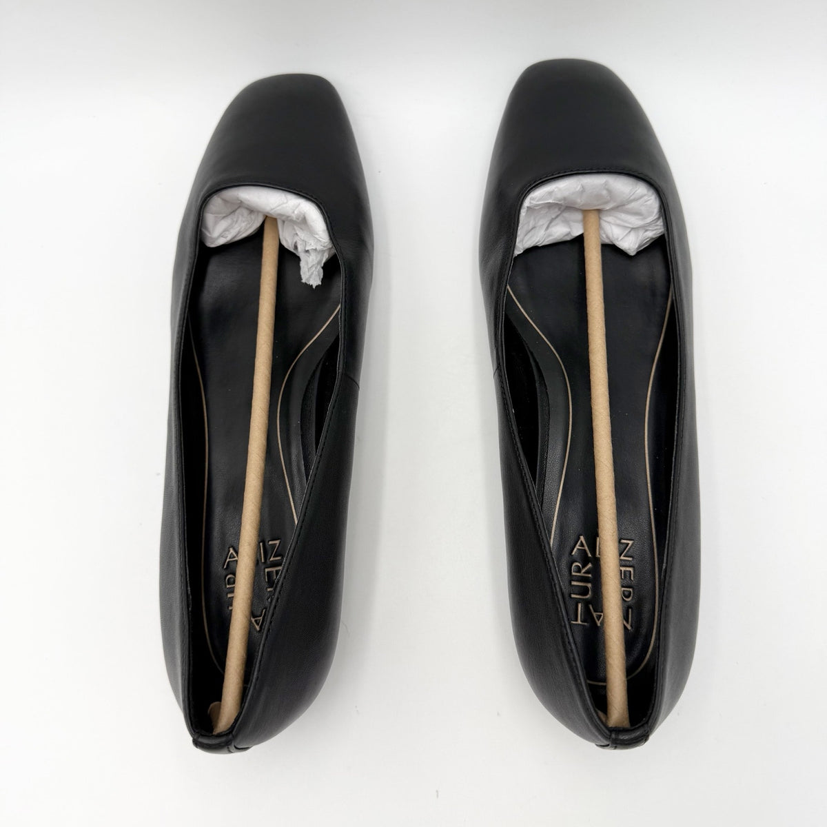 Naturalizer Womens Chelsea Ballet Flats Size 9 M Black Leather NWOB