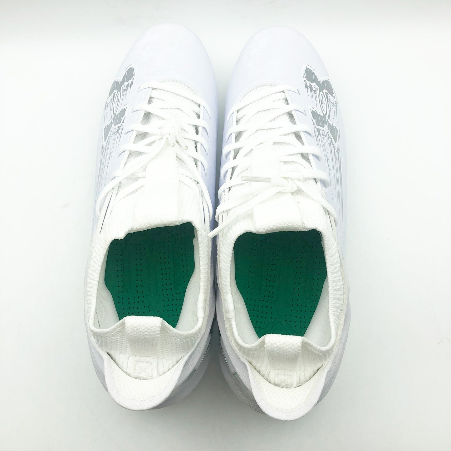 Under Armour Men Blur 2 MC Suede Molded Football Cleats Size 8 White Silver NWOB