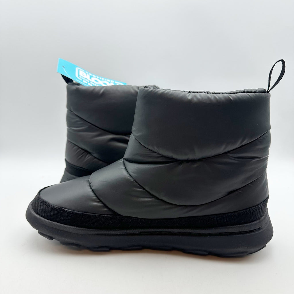 Merrell Womens Hut Moc 2 Quilted Snow Boots Size 8 M Black Lightweight Snap NIB