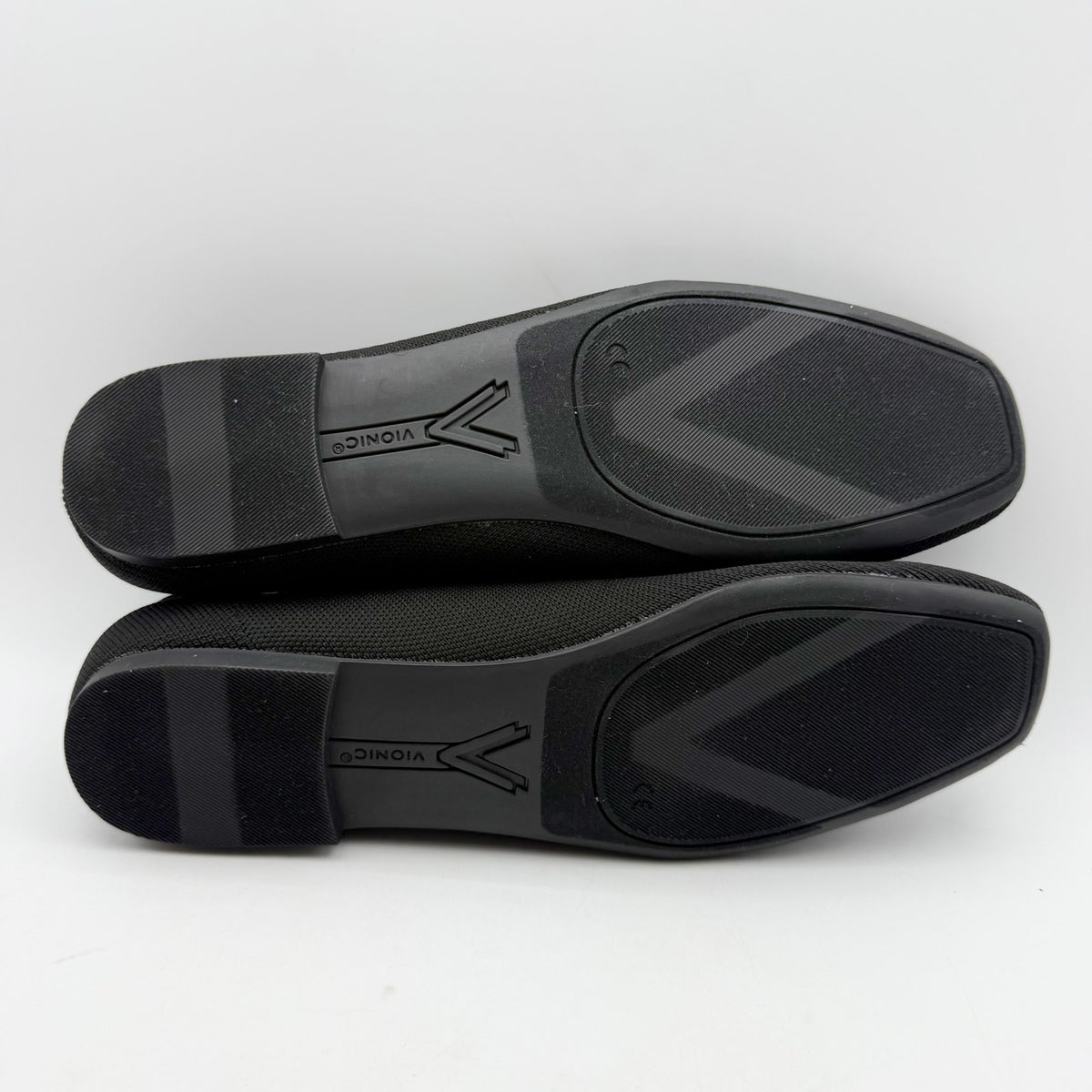 VIONIC Womens Klara Flats Size 11 Narrow EU 42 Black Knit NWOB