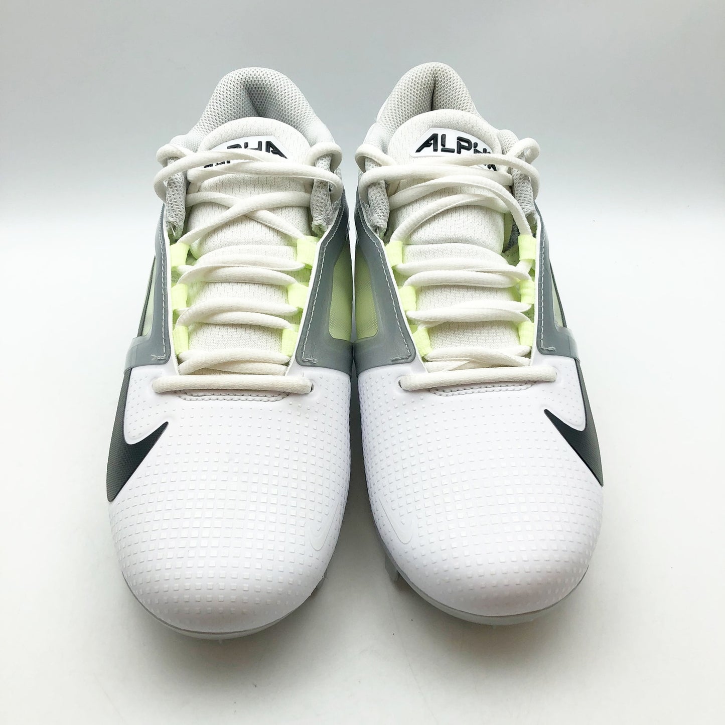 Nike Men's Alpha Menace 4 Pro Molded Football Cleats Size 9.5 White Black NWOB