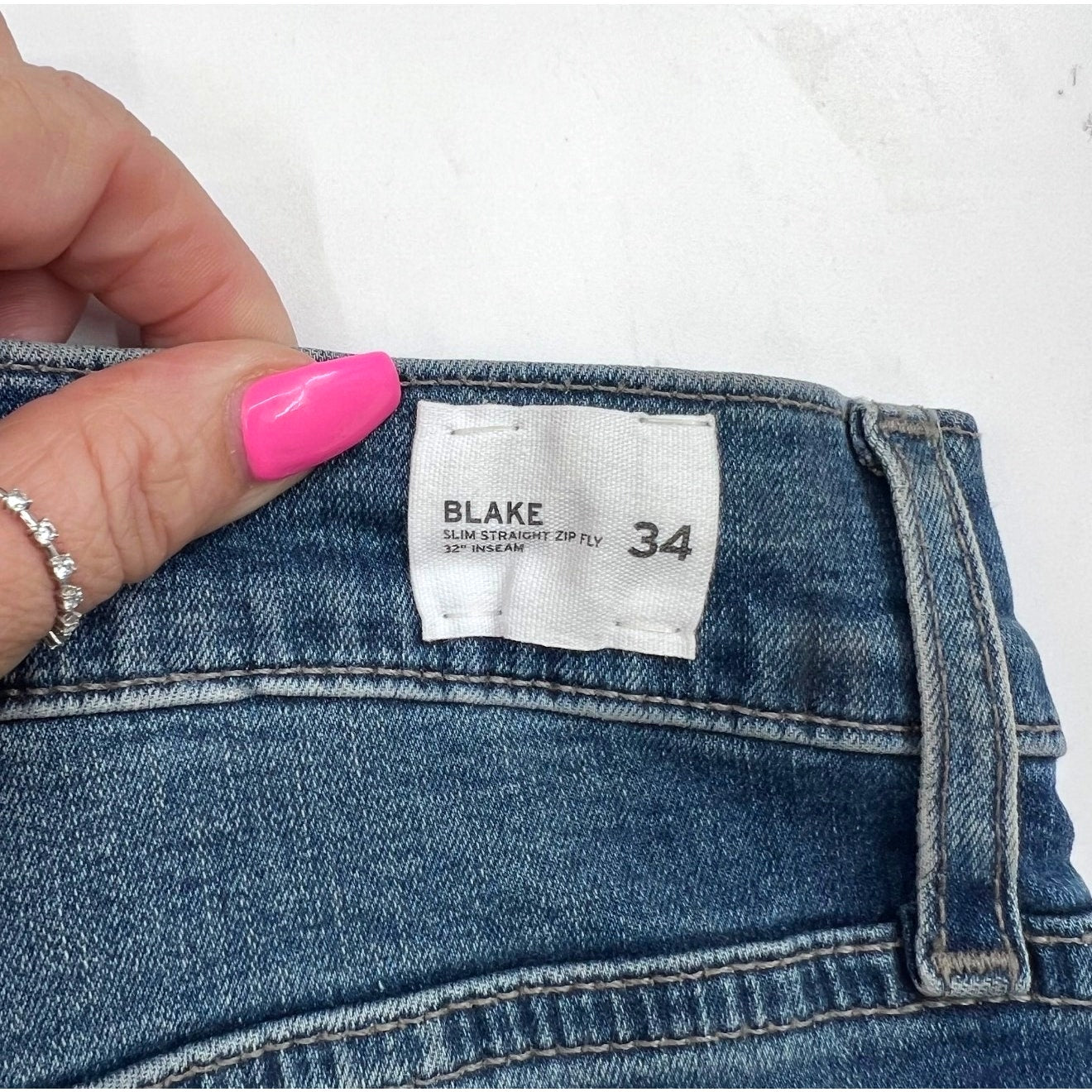HUDSON Men's Blake Slim Straight Jeans 34x31 Blue Sullivan Denim Stretch NWT