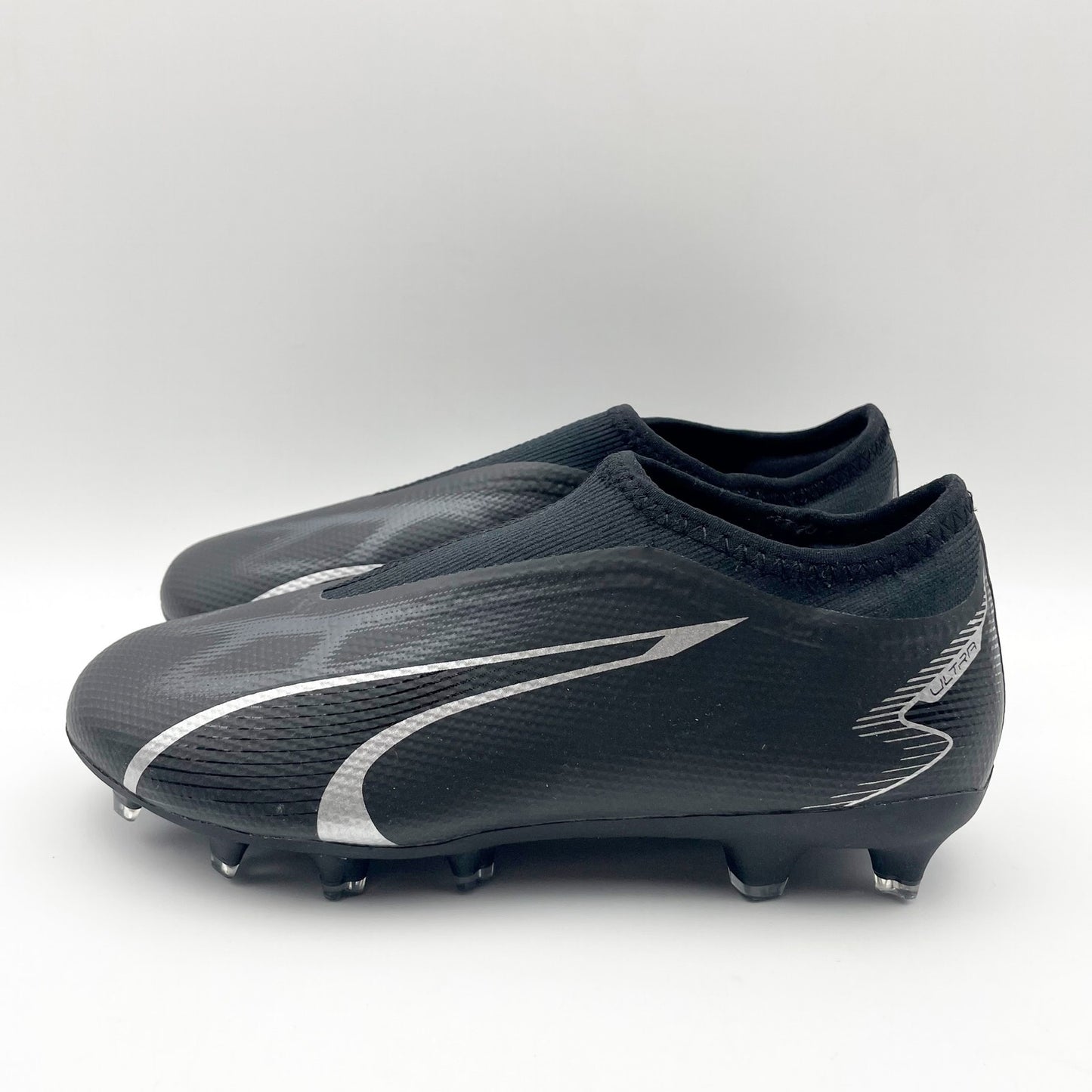 Puma Kids Ultra Match Laceless Firm Ground Soccer Cleats US 2.5 EU 34 Black