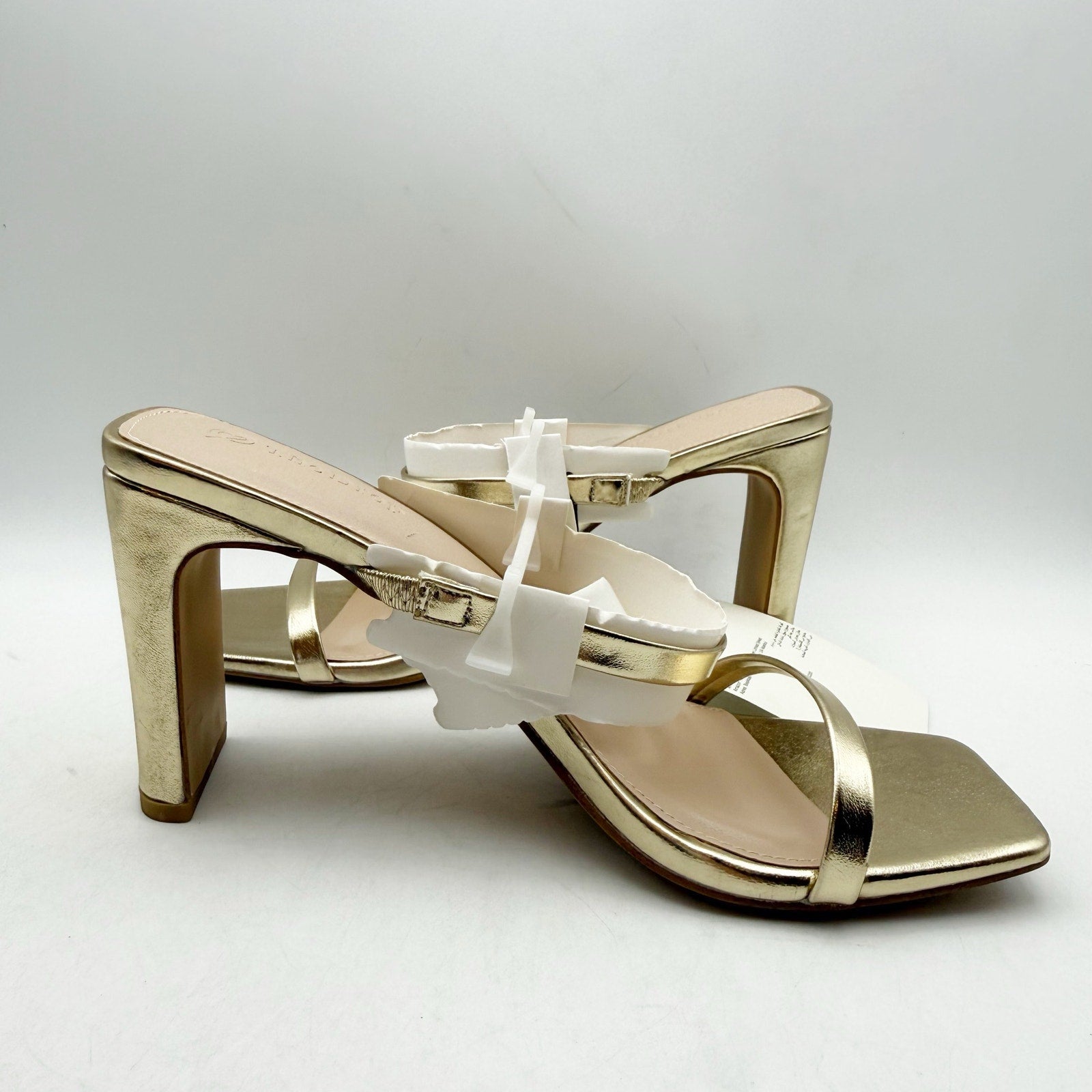 The Drop Womens Avery Heeled Sandals Size 9 Gold 2-Strap Block Heel NWOB