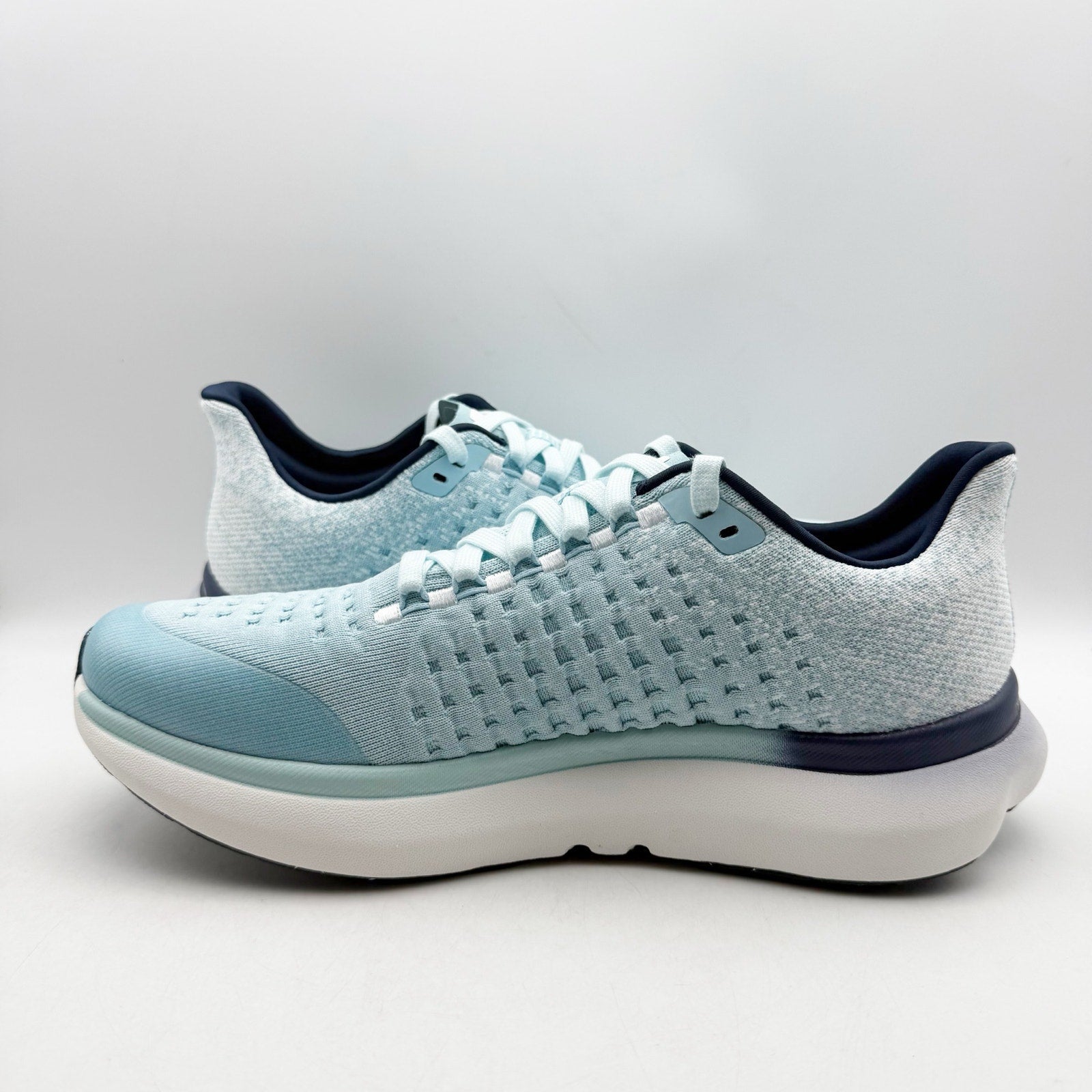 Rabbit Mens Dream Chaser Running Shoes US 12 Blue Glow Athletic Sneakers NIB