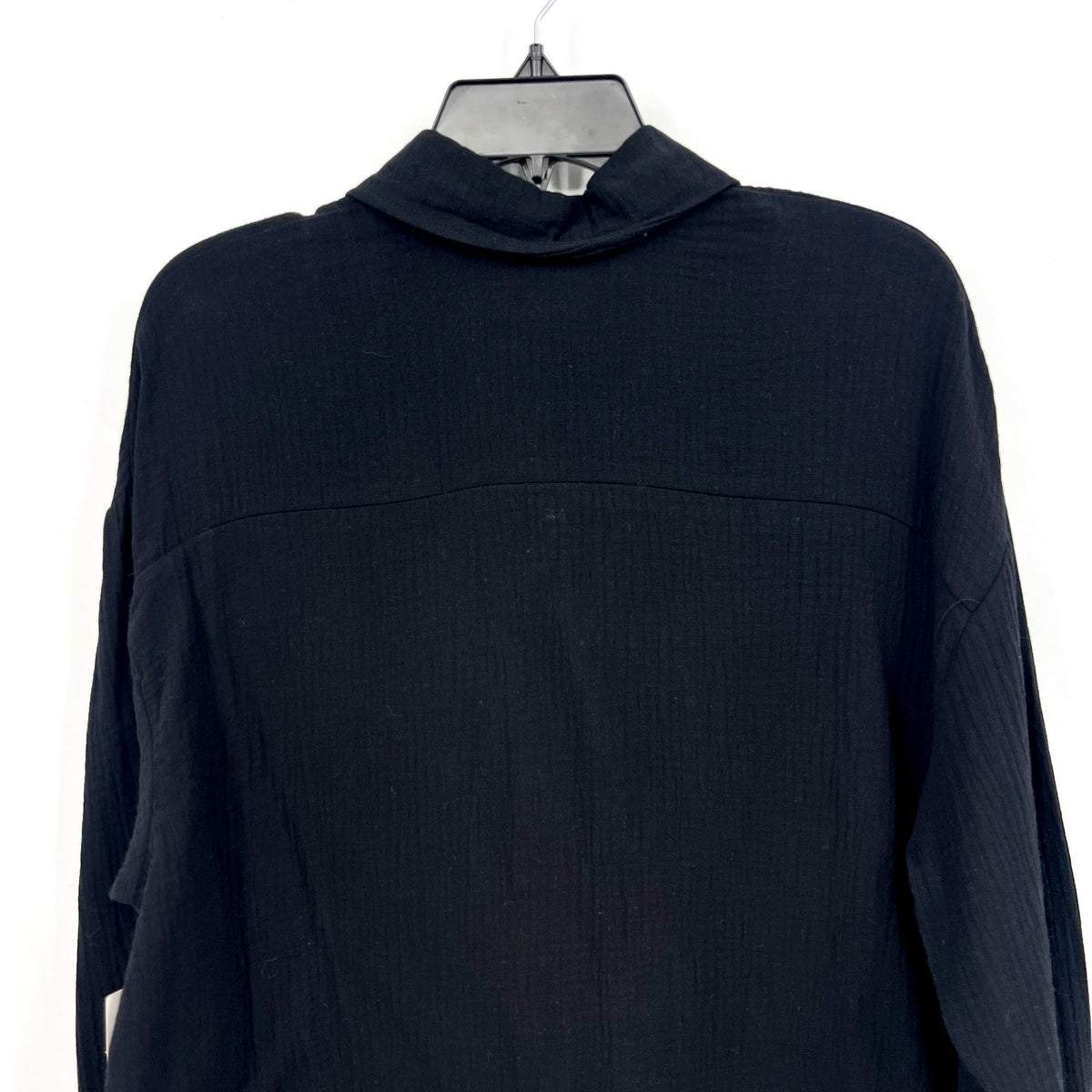CLUB SOCIAL JADELYNN BROOKE Casual Gauze Shirt Small Black Long Sleeve NWT