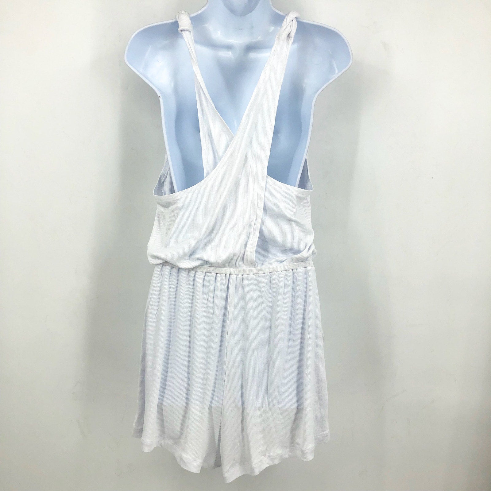 BECCA Women's Mykonos Pull On Romper Beach Cover Ups Medium White Stretch NWT