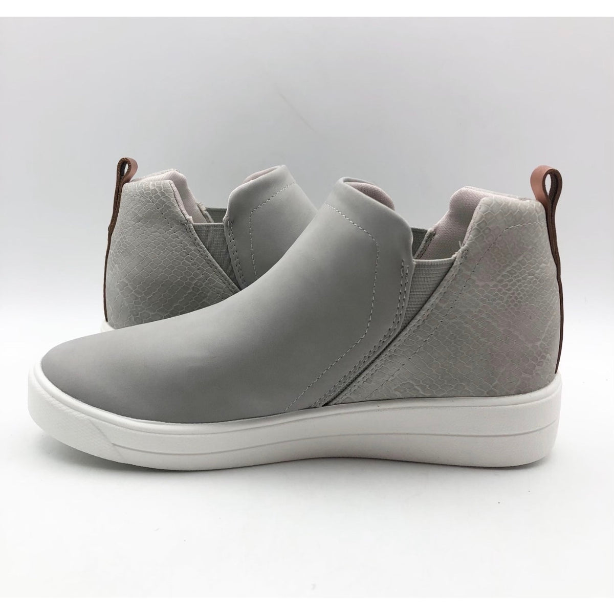 Ryka Womens Vera Wedge Casual Sneakers US 6 M EU 36 Grey Knit NIB