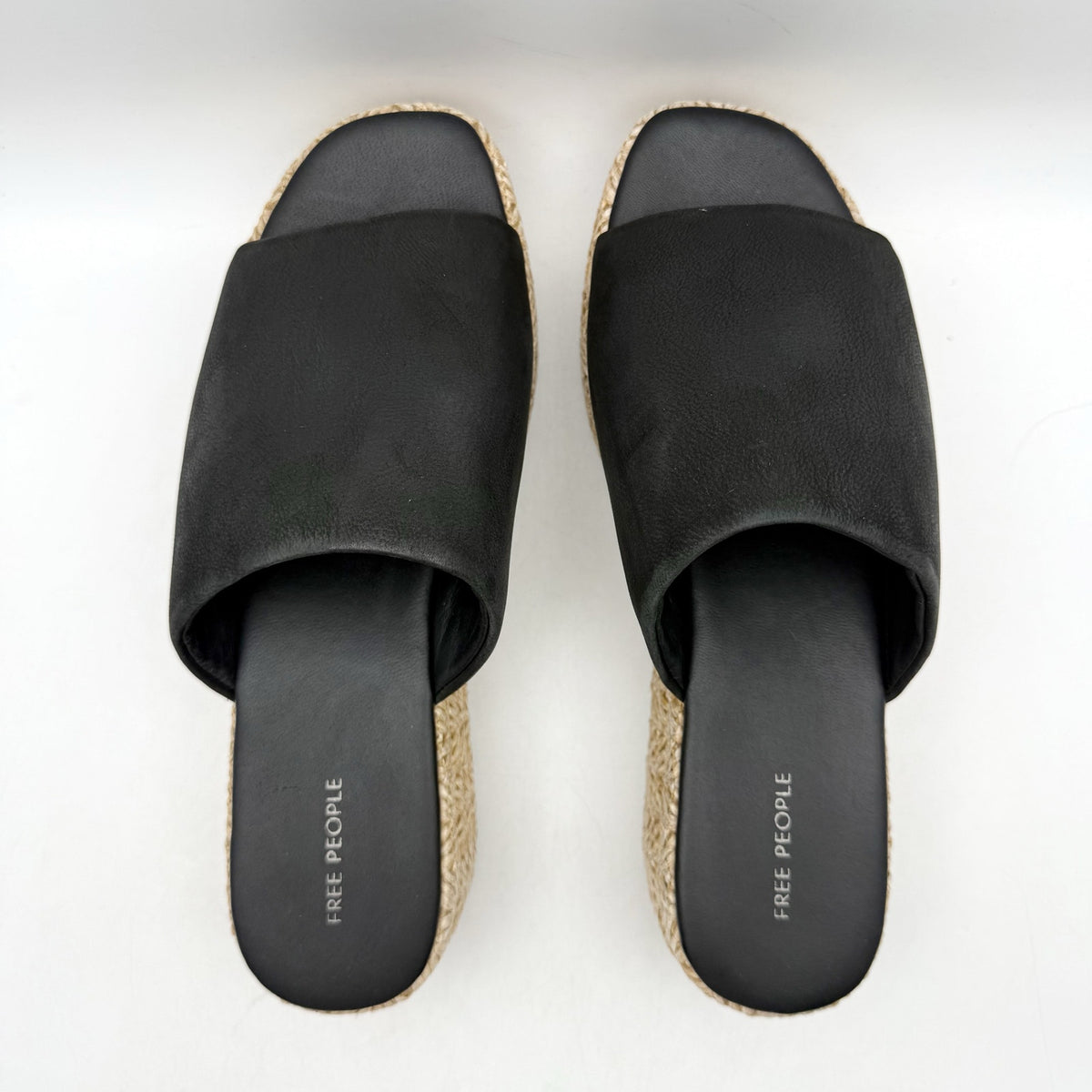 Free People Womens Harbor Flatform Sandals SIZE 9 EU 39 Black Leather NWOB