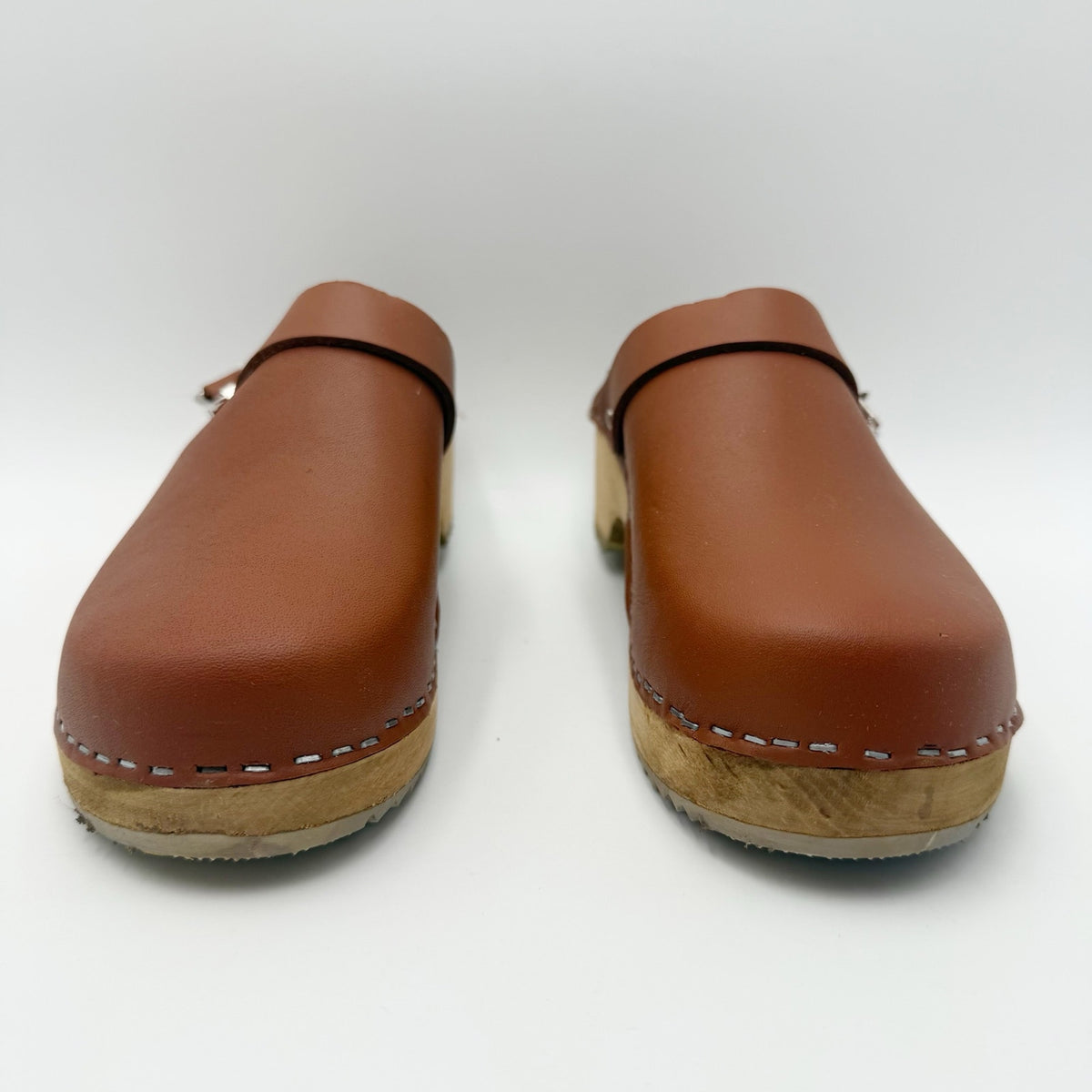 MIA Womens Alma Clogs EU 38 US 8 Luggage Brown Leather Slip On Swedish NIB
