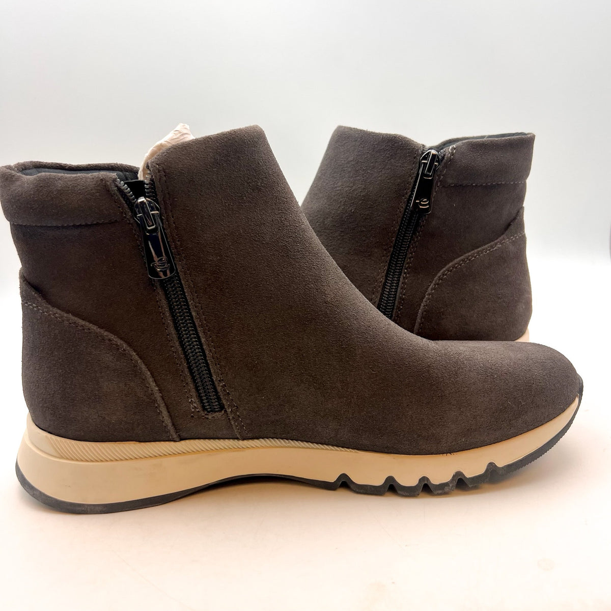 EASY SPIRIT Women's Ives Casual Dress Boots Size 8M Gray Suede Waterproof NWOB