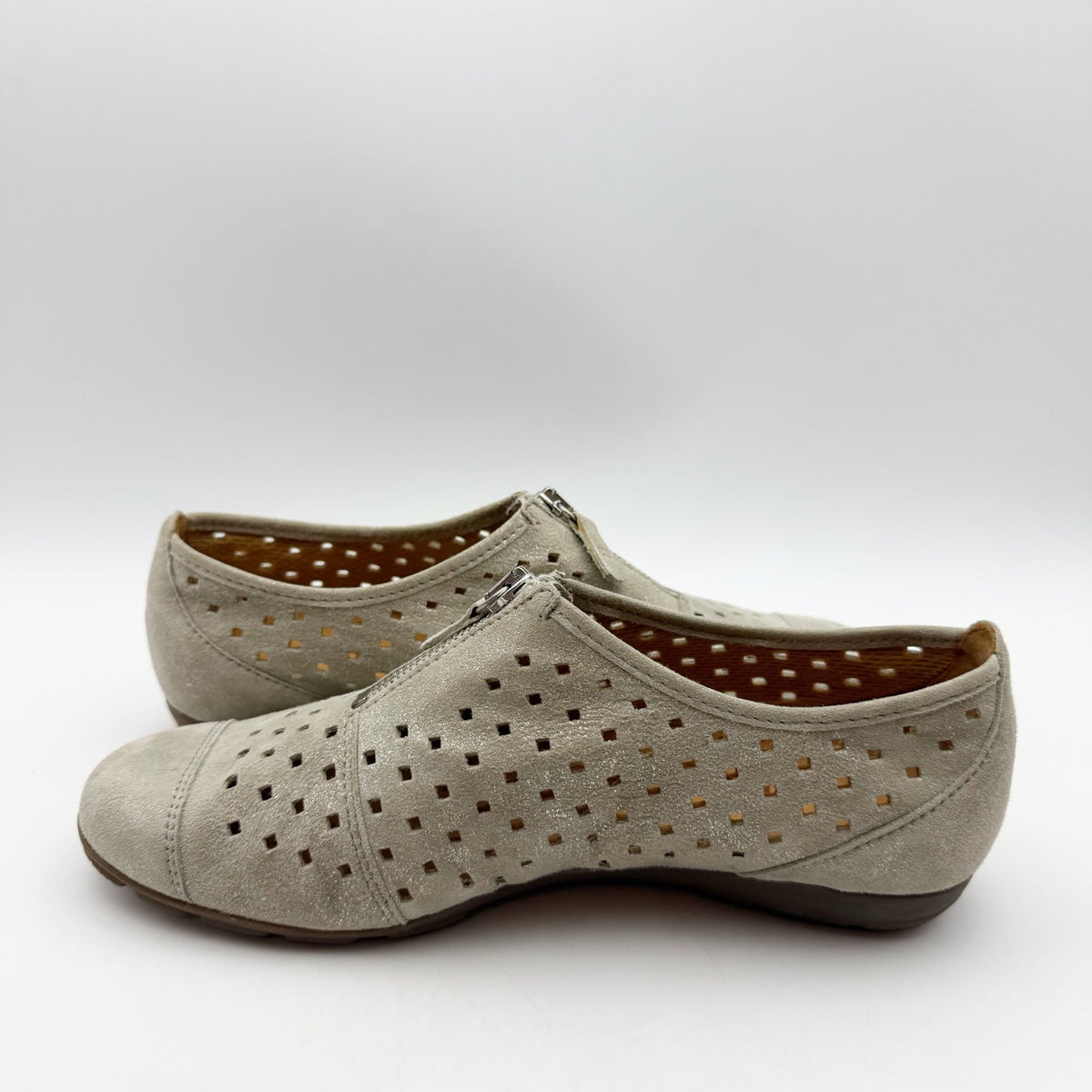Gabor Womens 84.164 Hovercraft Flats Shoes US 6 UK 3.5 Grey Nubuck Leather NWOB