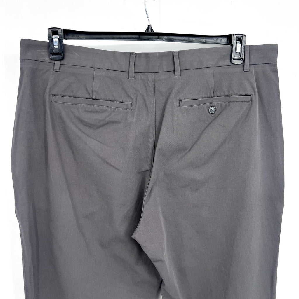 EVERLANE Uniform Mens Performance Chino Pants 40x32 Slate Grey Athletic Fit NWT
