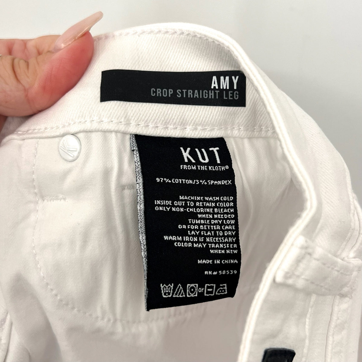 KUT FROM THE KLOTH Amy Crop Straight Leg Jeans Size 4 White Mid Rise NWT