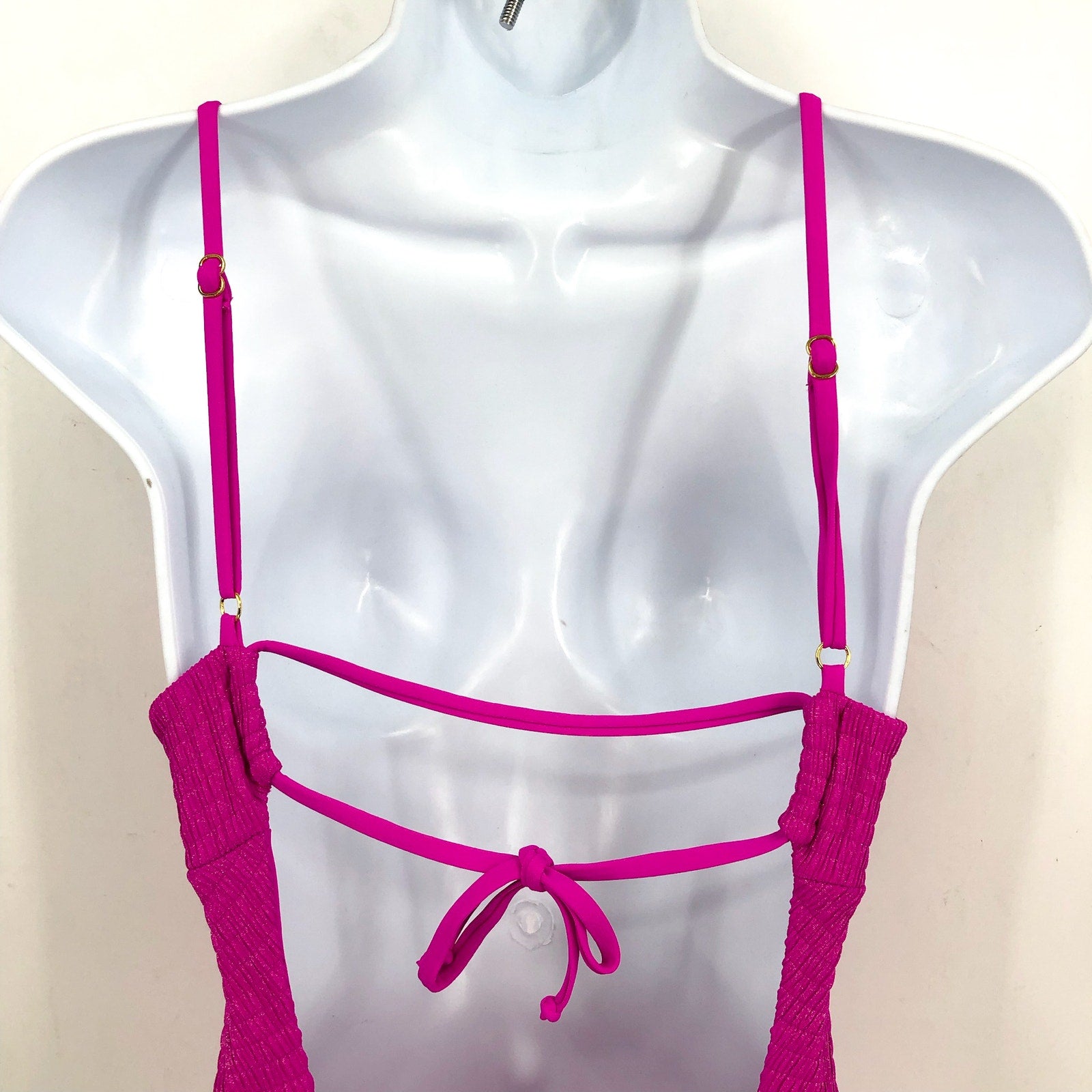 BECCA Luminous Evelynn Plunge One-Piece Swimsuit Medium Vivid Pink NWT