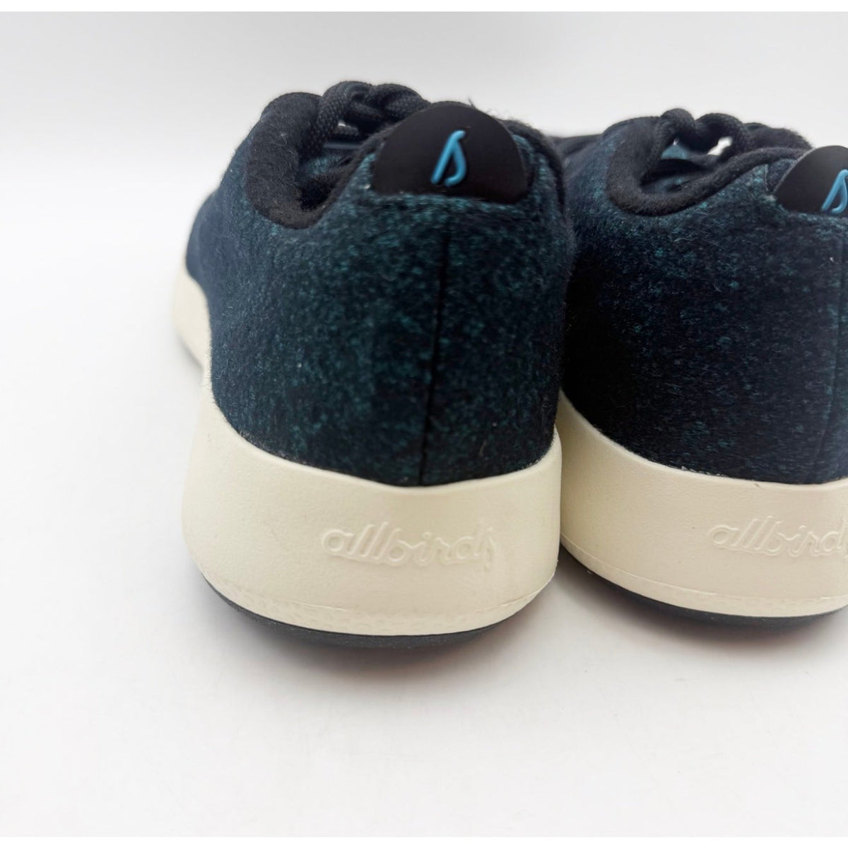 ALLBIRDS Womens Wool Runner Mizzle Shoes Size 7 Black Teal Water Repellent NWOB