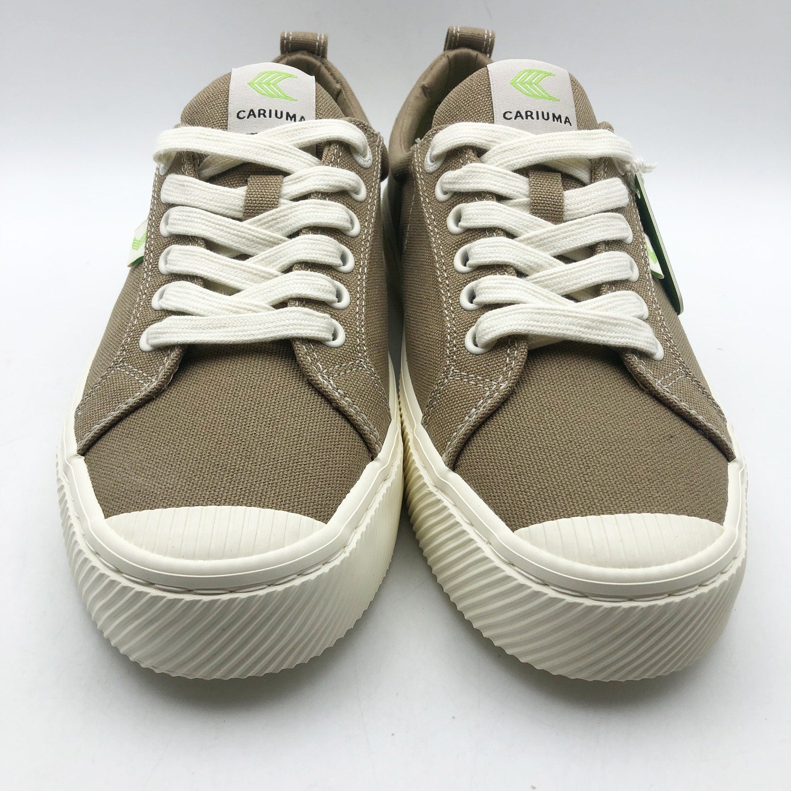 Cariuma Women's OCA Low Sneaker Size 9 Brown Burnt Sand Canvas NIB