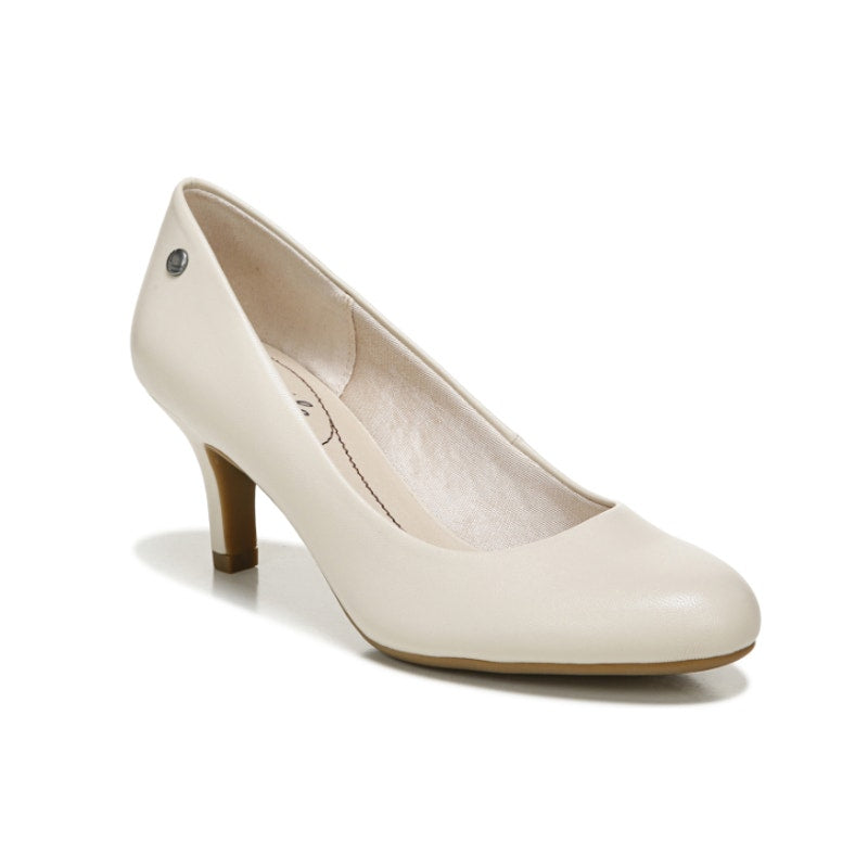 LifeStride Womens Parigi Pumps US 11 WIDE EU 42 Cream Almond Milk Heels NIB