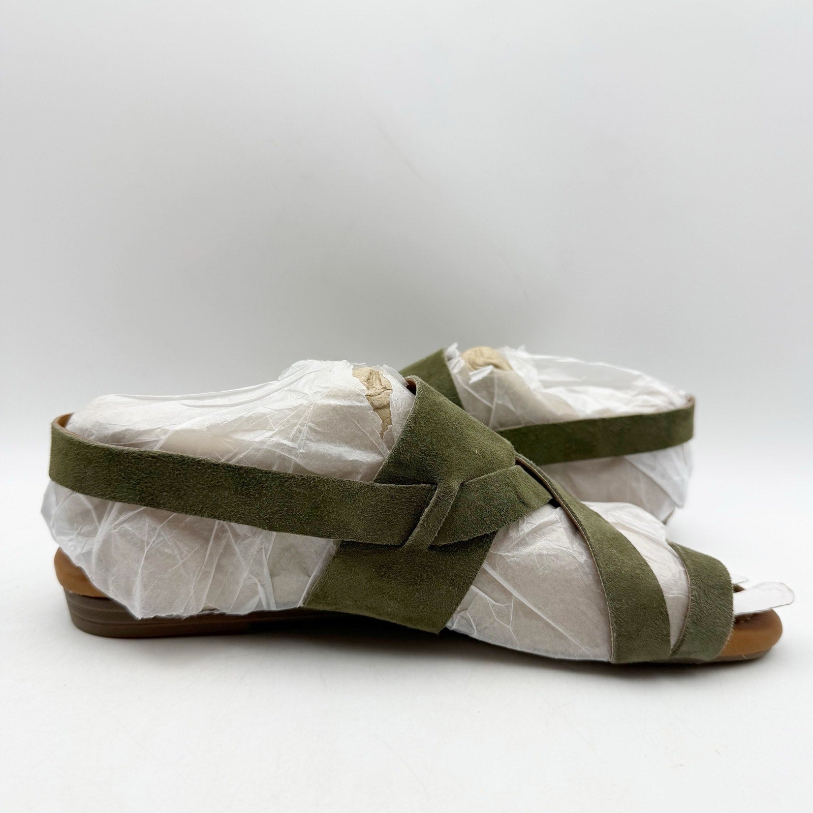 Franco Sarto Womens Gia Sandals US 6 M EU 36 Green Suede NWOB