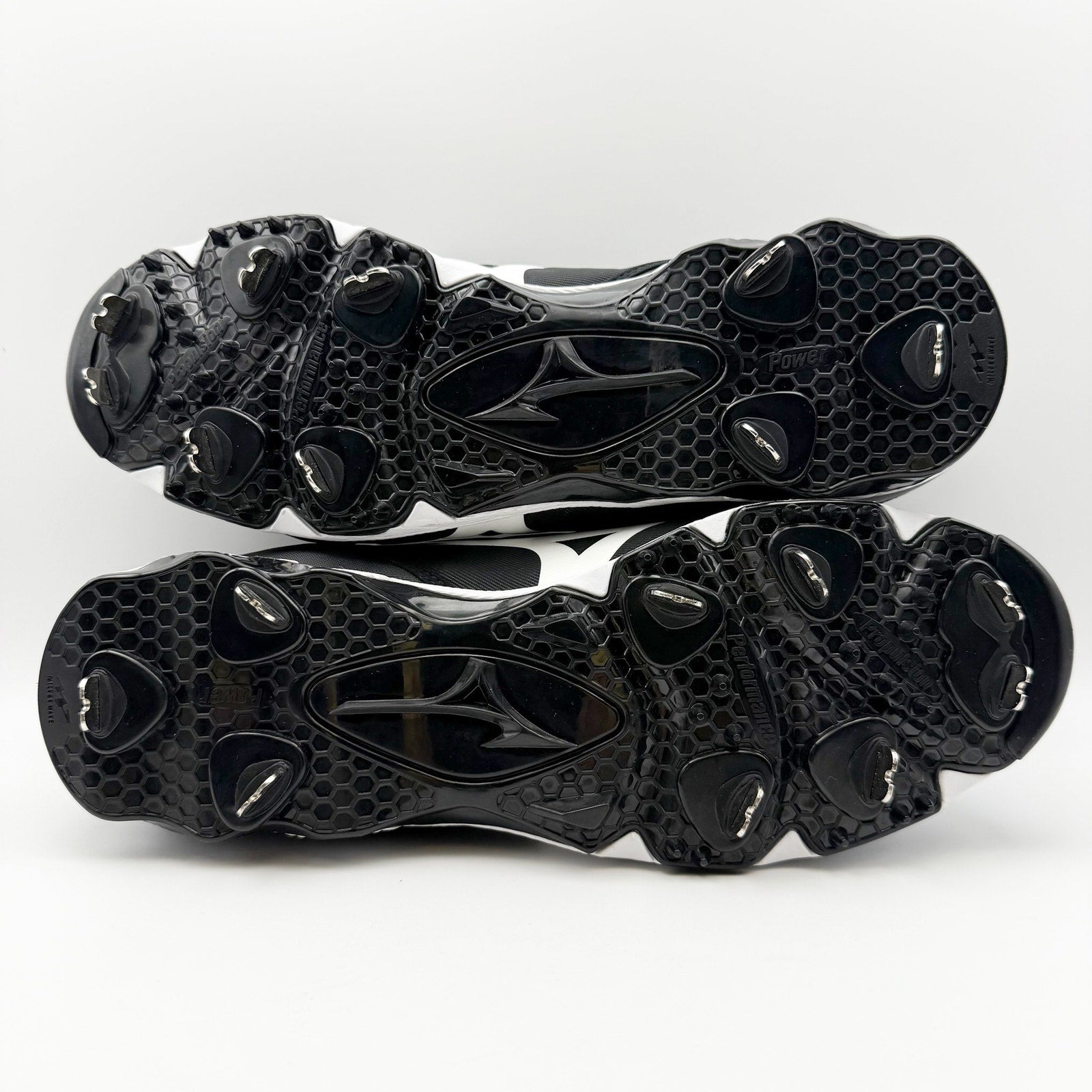 Mizuno Mens 9 Spike Ambition 2 Low Metal Baseball Cleats US 11 Black White NWOB
