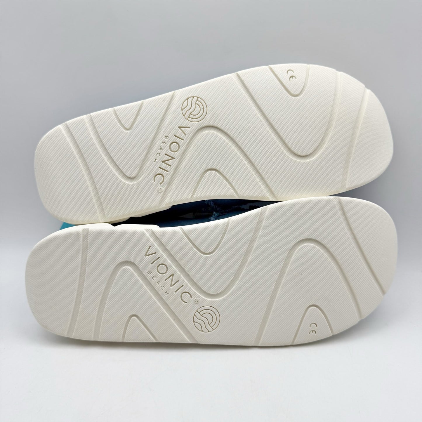 Vionic Beach Seaview Mens Laceless Casual Slip-on Sneakers US 8.5 M Blue NWOB