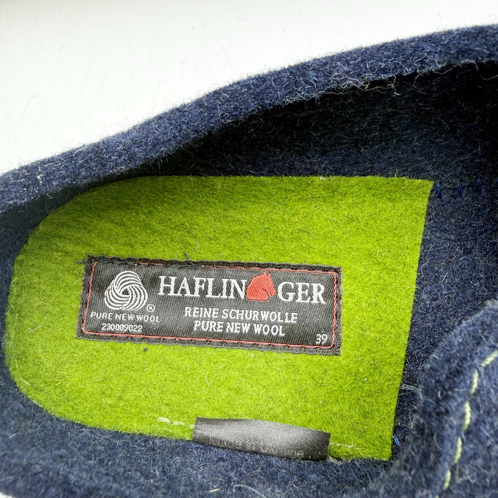 Haflinger Womens Chloe Slippers EU 39 US 8 Blue Wool Felt Appliqués NWOB