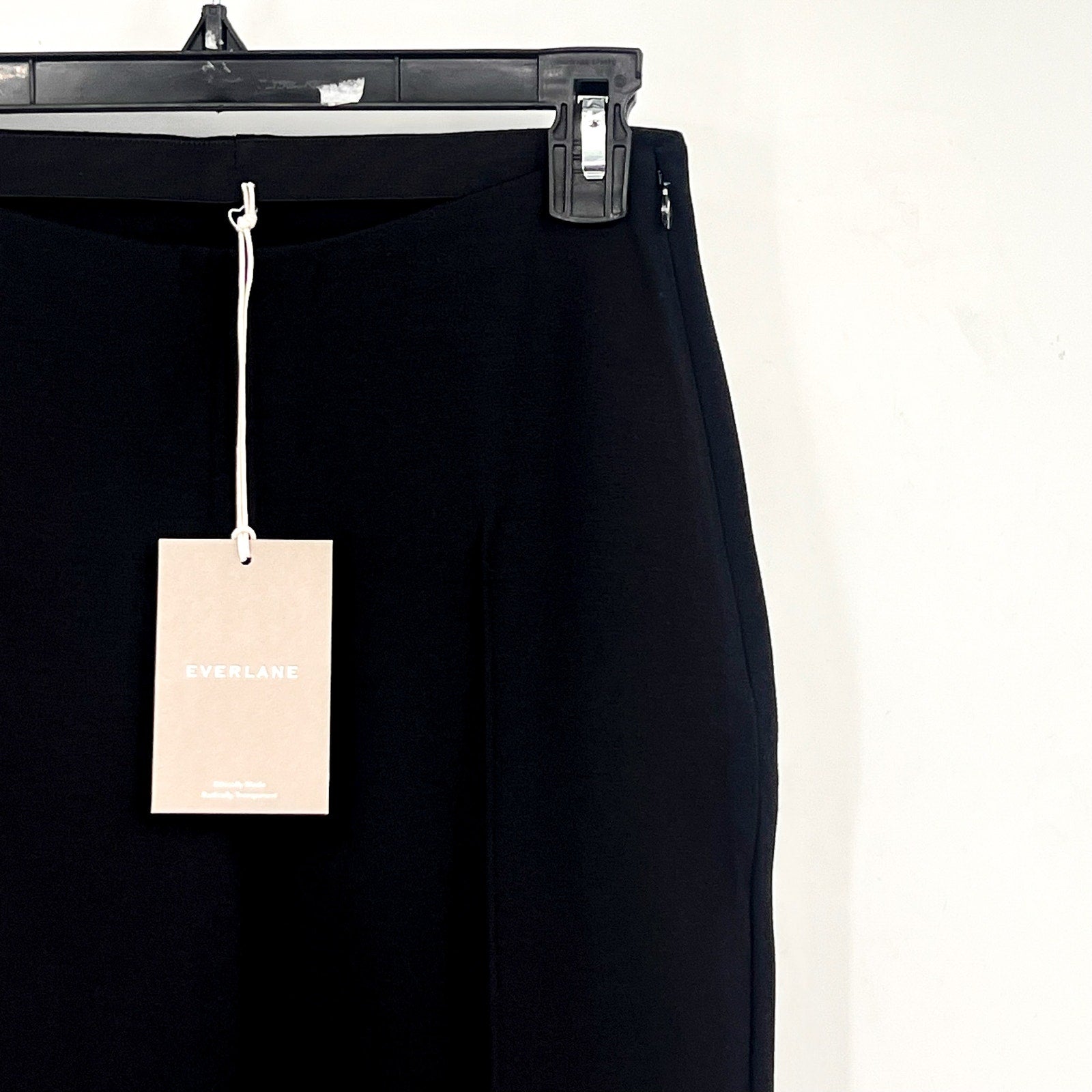 EVERLANE Women's The Dream Kick Flare Pants Small Black Flat Front NWT