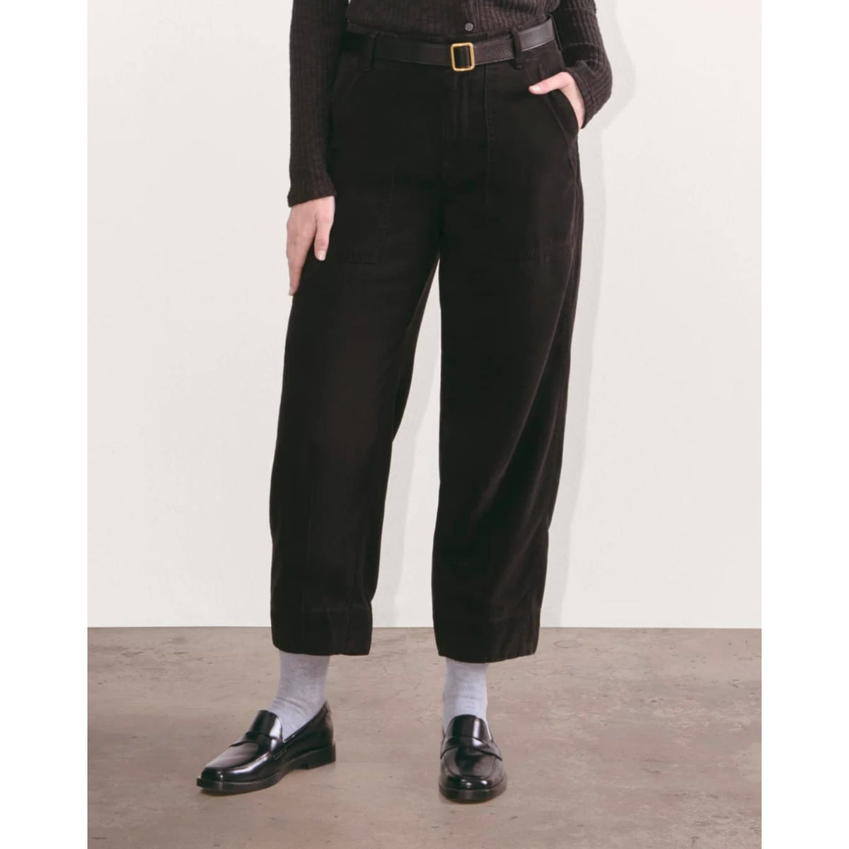 EVERLANE Women's The Utility Pant Size 6 Black Buttersoft Tapered Leg NWT