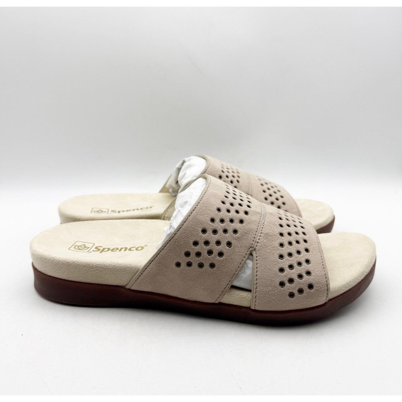 Spenco Women's Twilight Stud Sandal Size 9.5 WIDE Light Taupe Slip On NIB